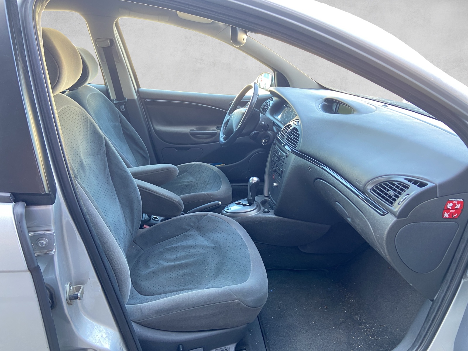 CITROEN C5 Berline 2.2 HDi Exclusive-image-10