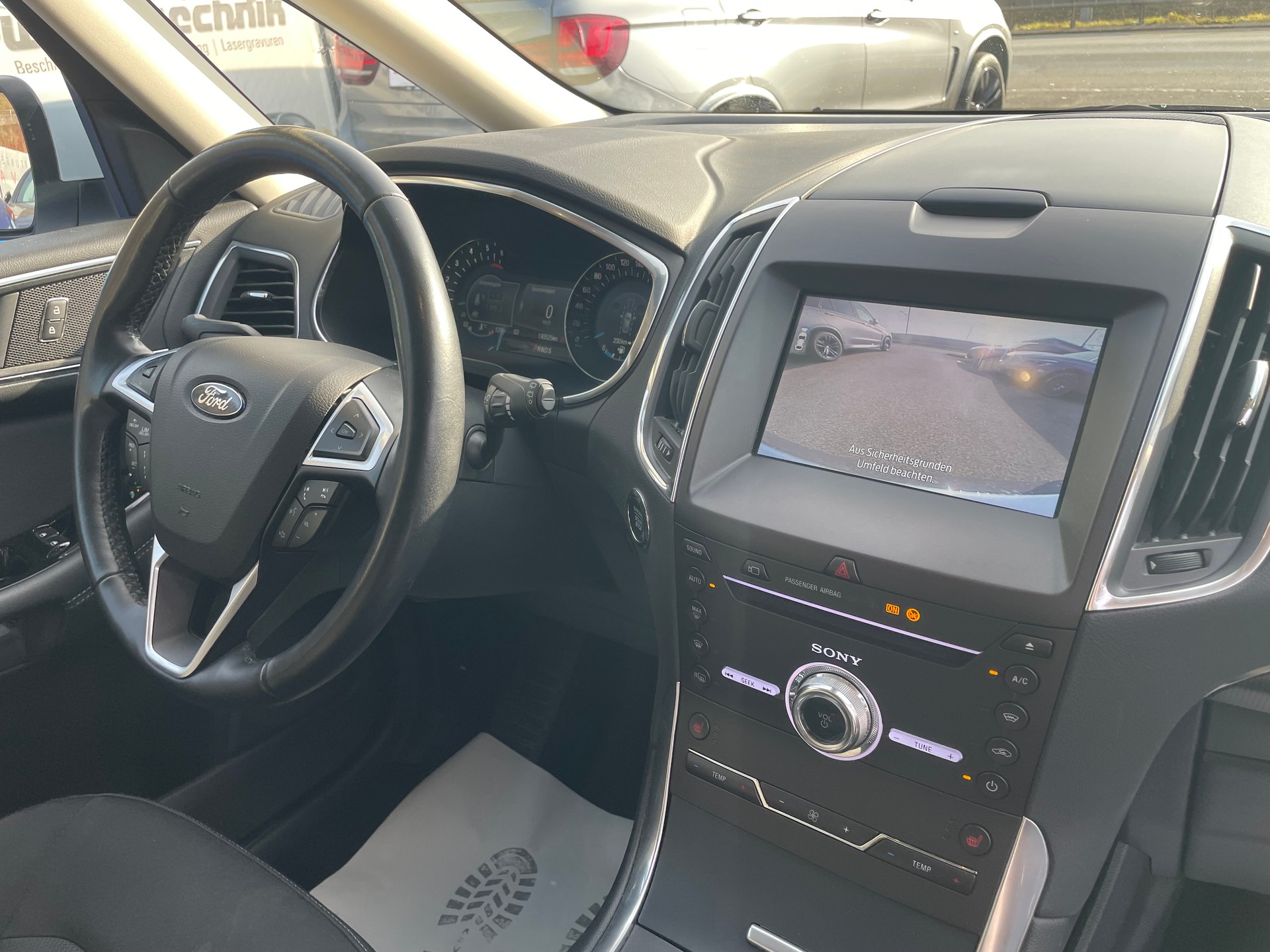 FORD Galaxy 2.0 TDCi Titanium Automatic-image-8