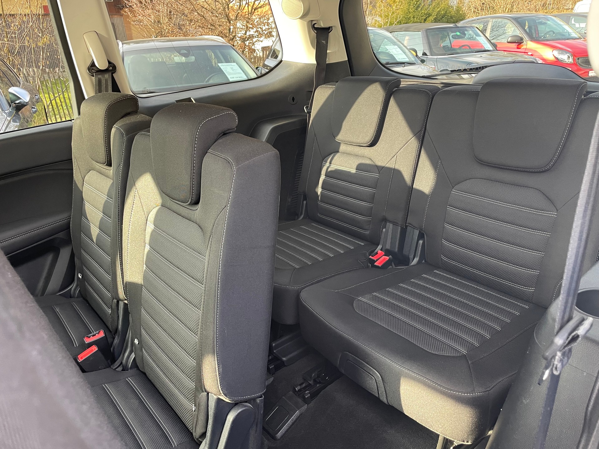 FORD Galaxy 2.0 TDCi Titanium Automatic-image-12