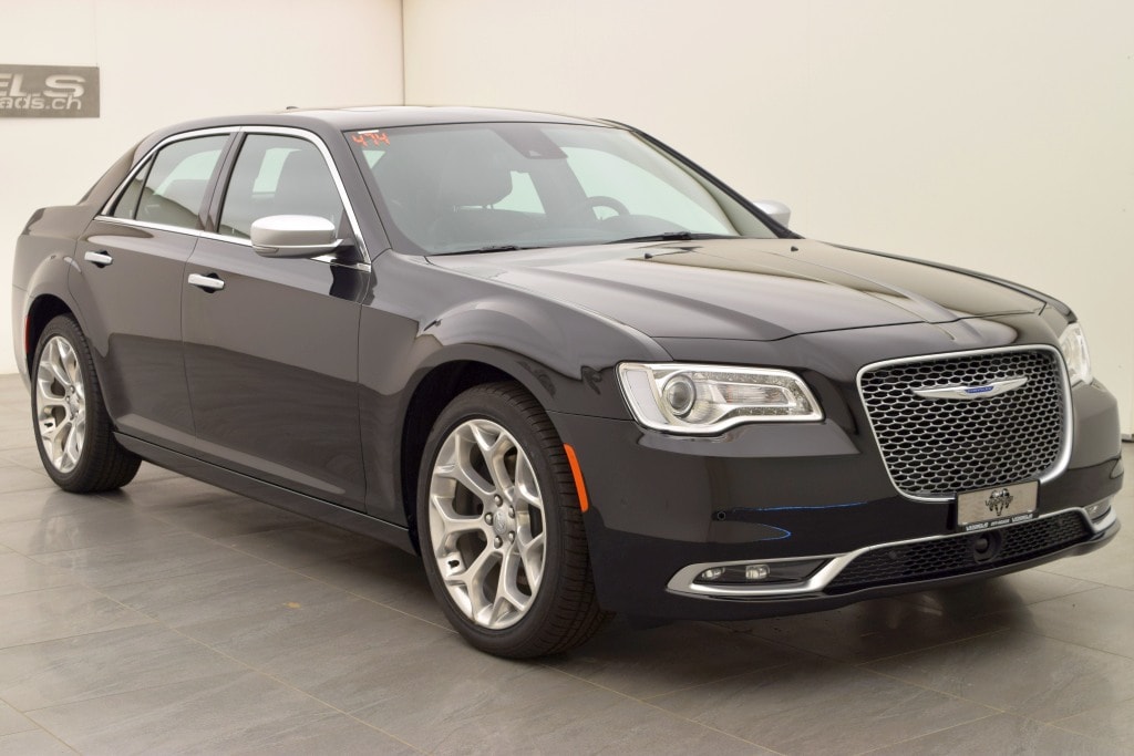 CHRYSLER 300C 5.7 V8-showroom-element-3