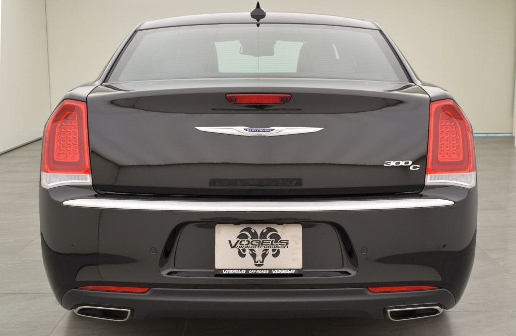 CHRYSLER 300C 5.7 V8-image-5