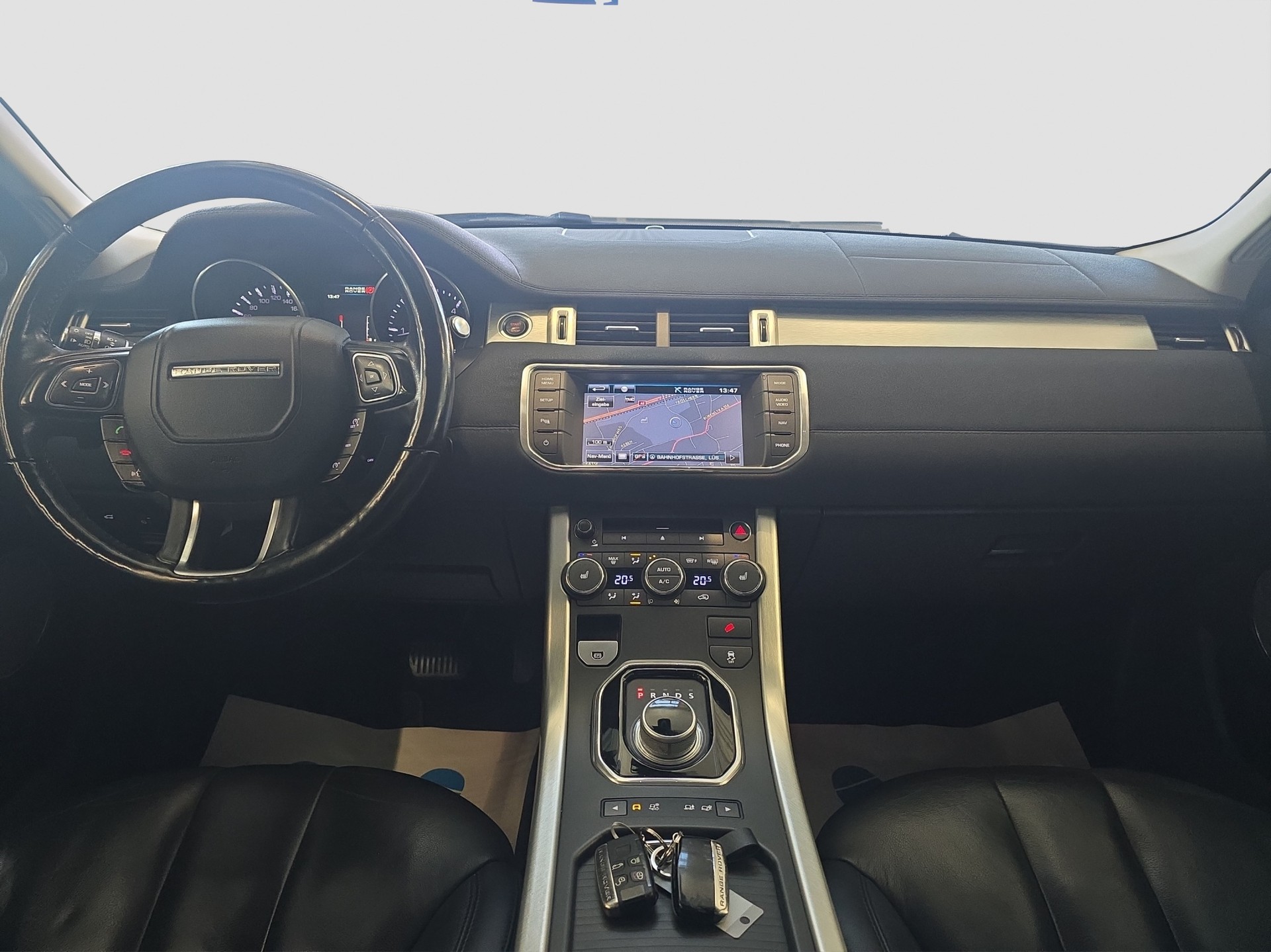 LAND ROVER Range Rover Evoque 2.2 SD4 Pure AT6-image-10