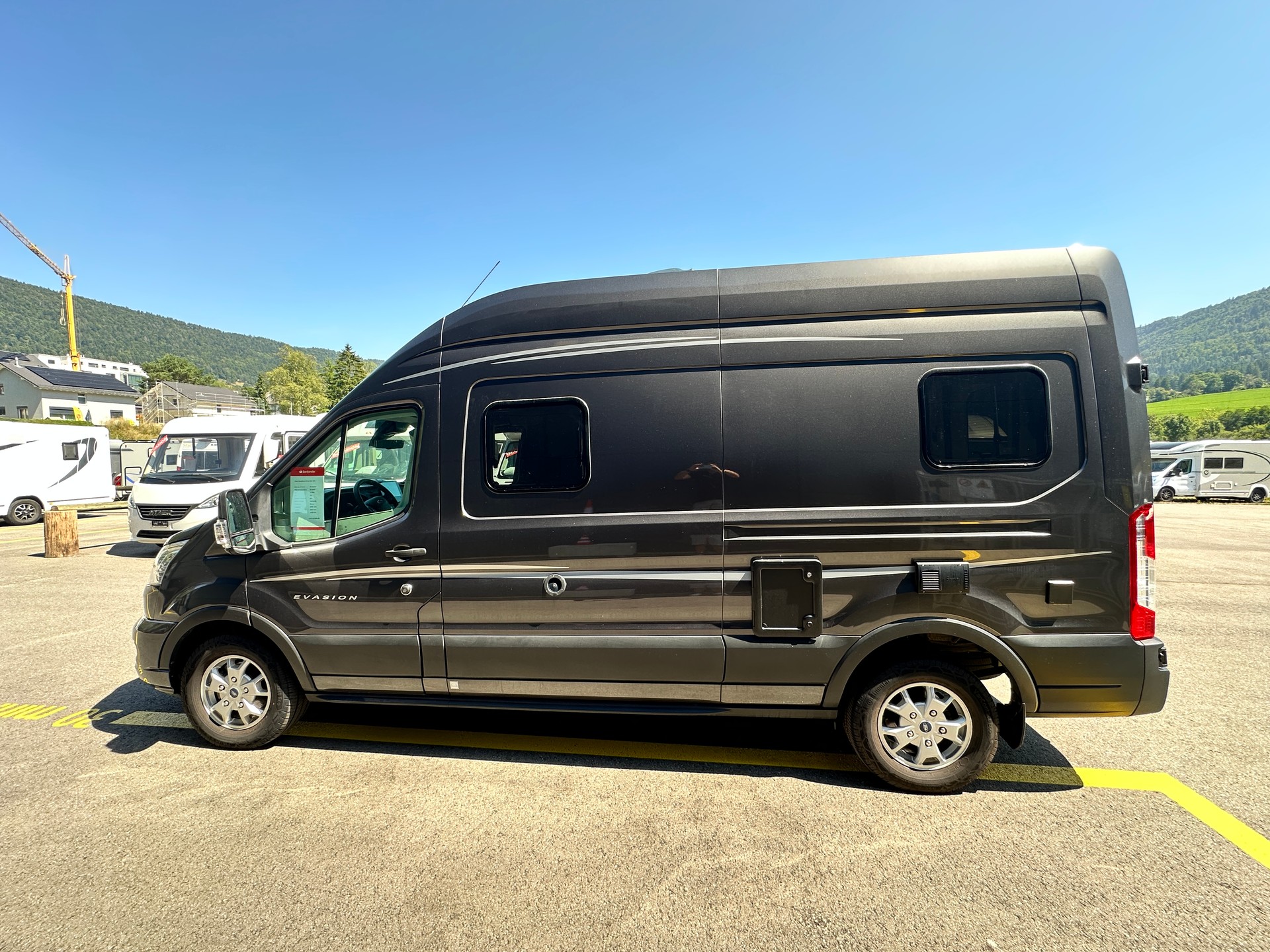 FORD Font Vendôme Forty Van AWD 4X4-image-5