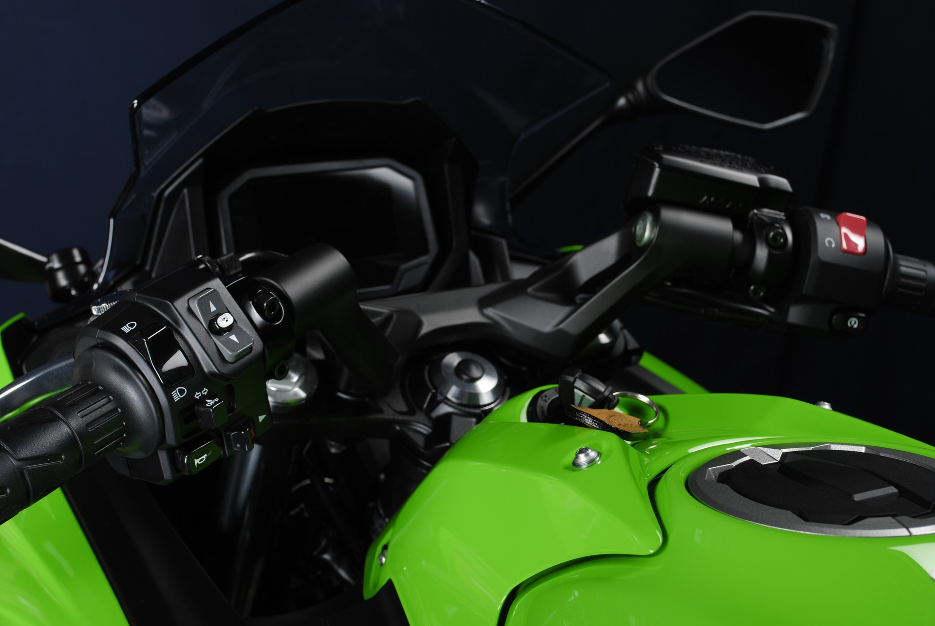 KAWASAKI Ninja 650 MY26-image-14