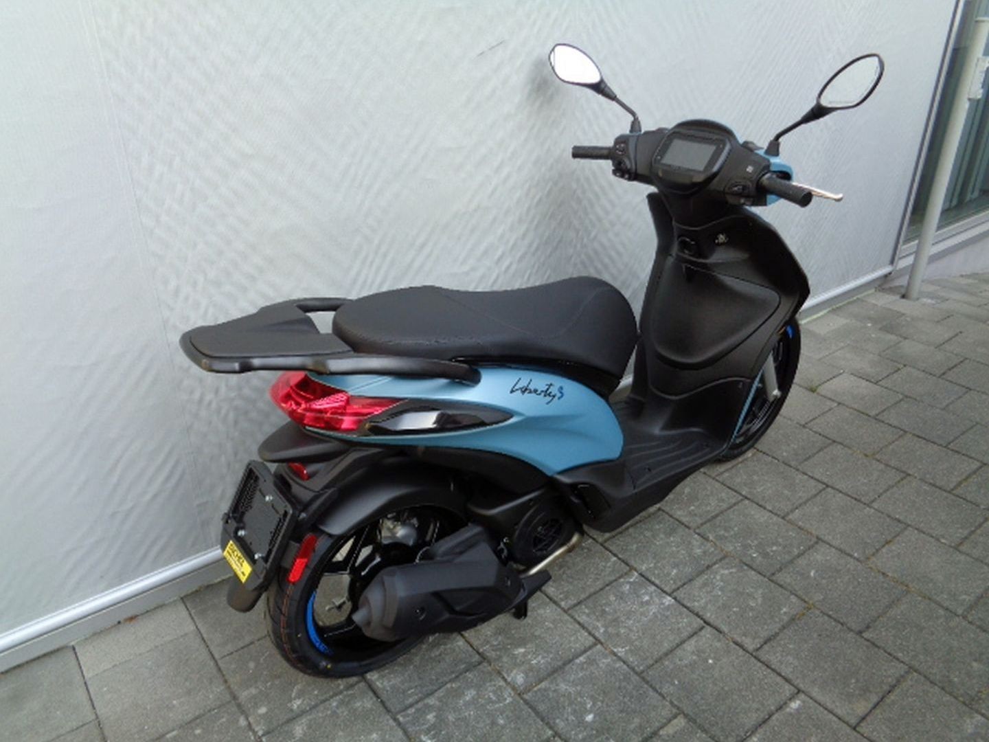 PIAGGIO LIBERTY SPORT125 E5-image-4