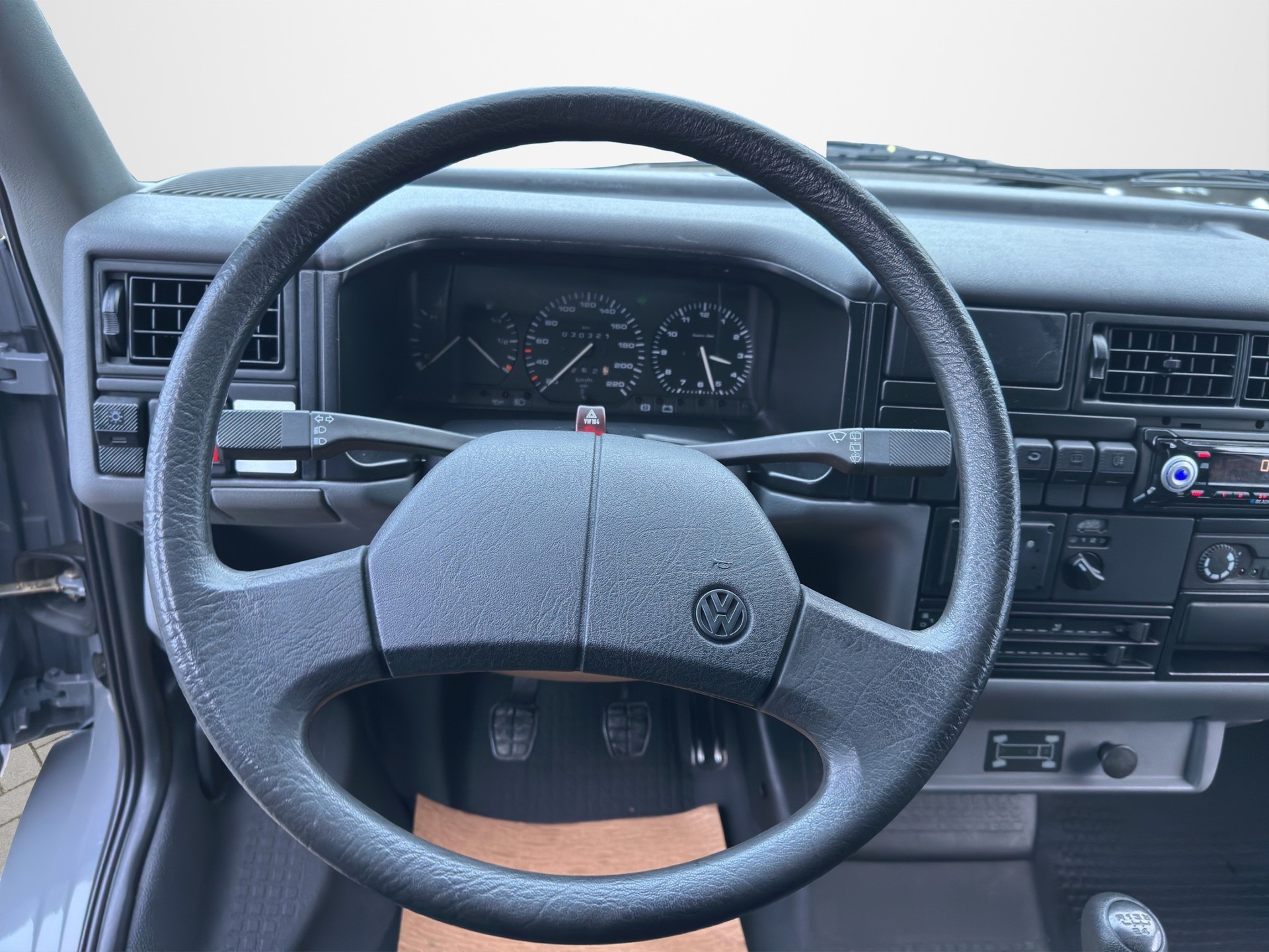 VW 2.5 Kombi Syncro-image-9