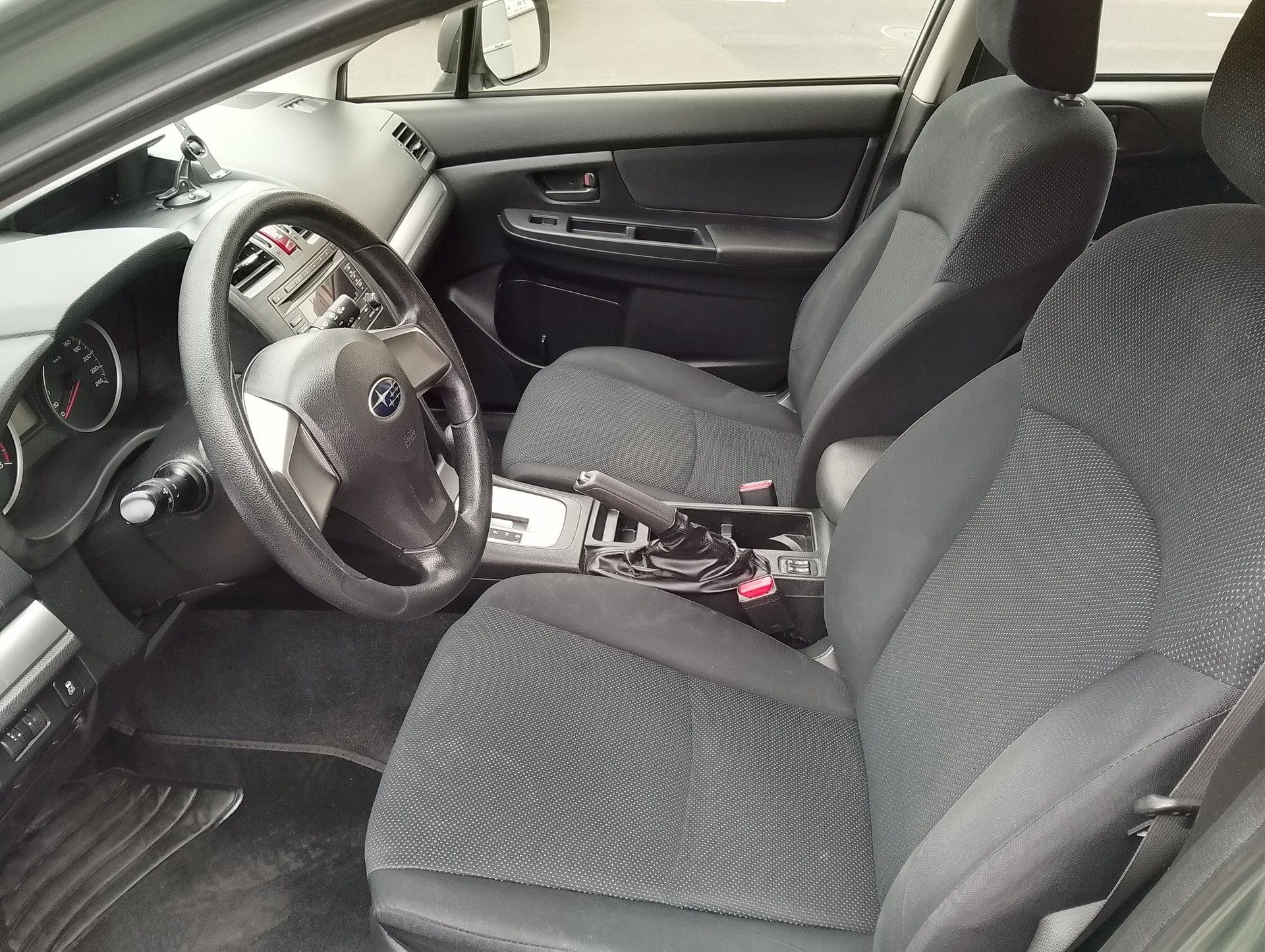 SUBARU Impreza 1.6 Swiss one CVT-image-12