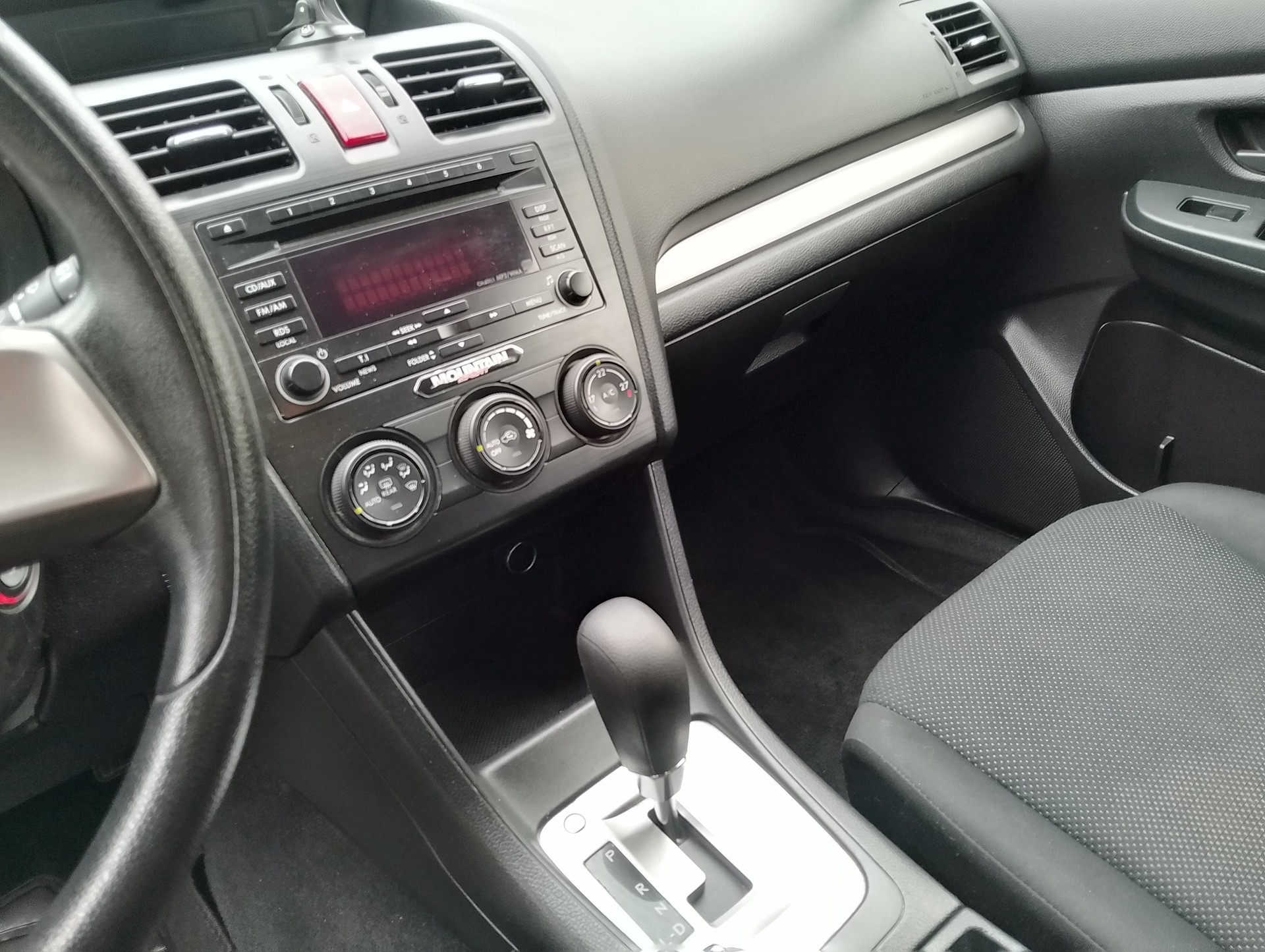 SUBARU Impreza 1.6 Swiss one CVT-image-13