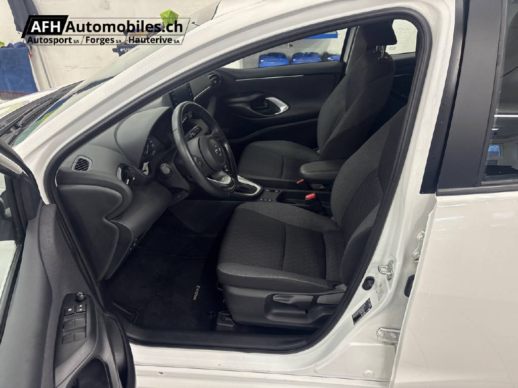 MAZDA 2 Hybrid Agile-image-17