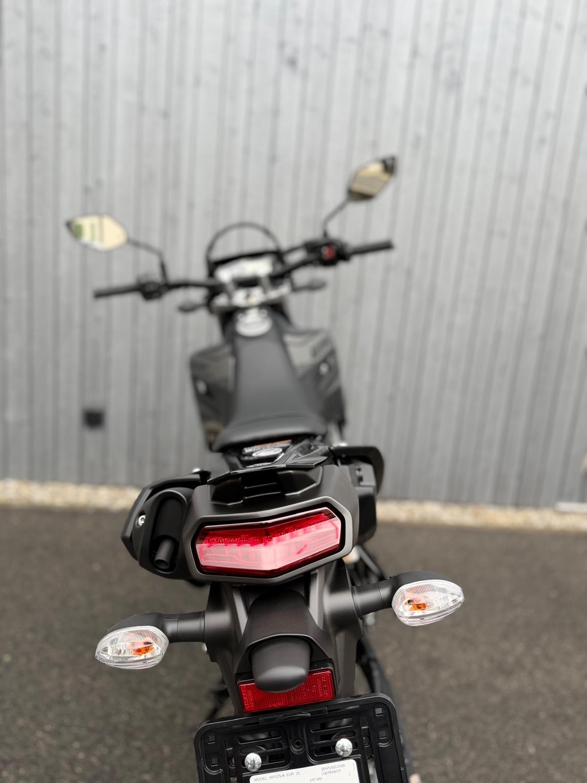 YAMAHA WR 125-image-1