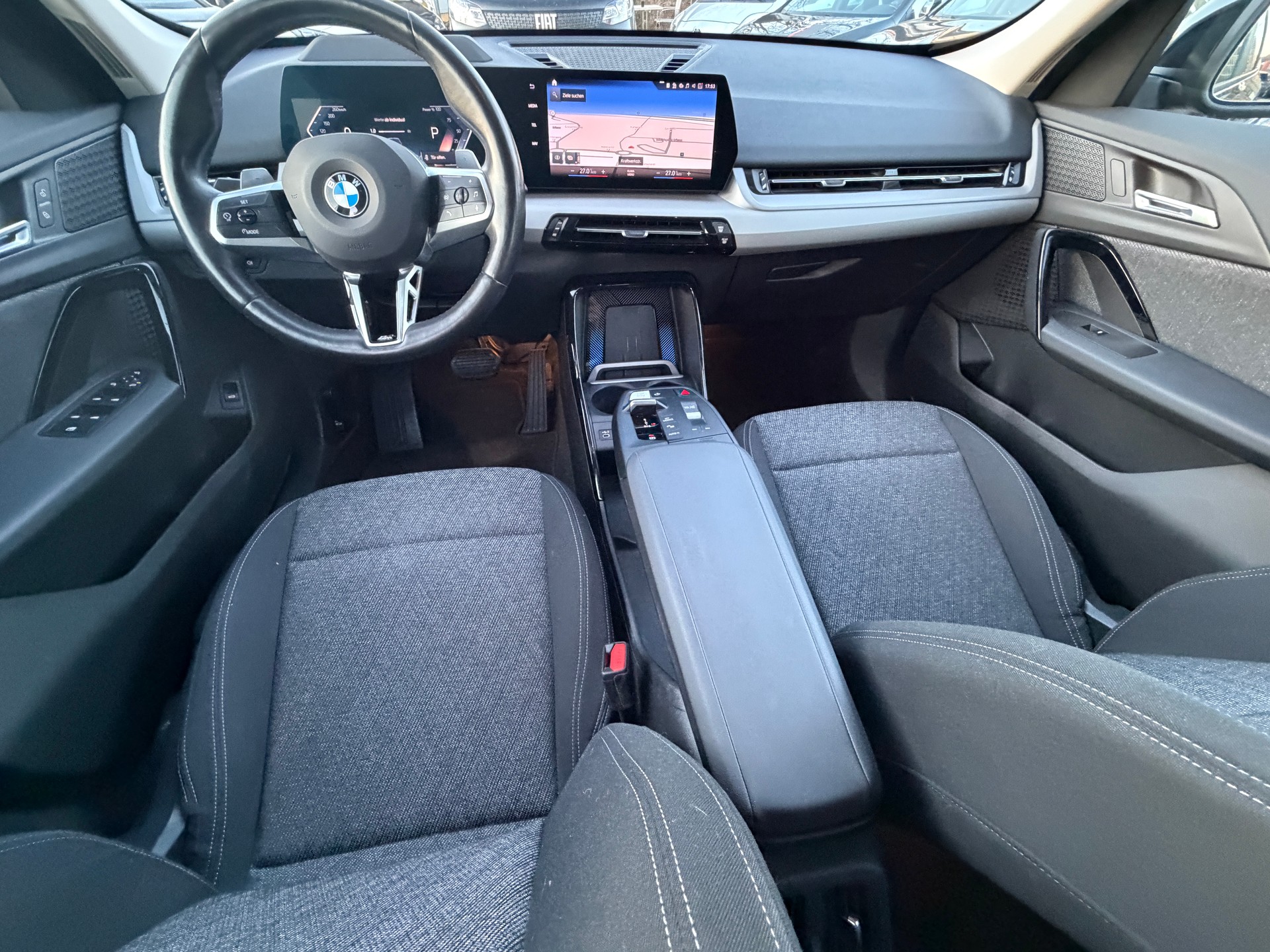 BMW X1 xDrive 20d 48V-image-13
