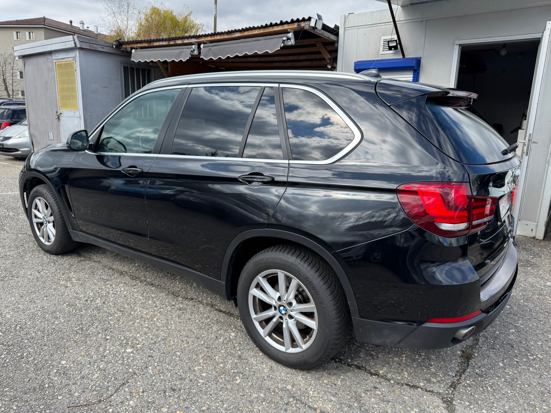 BMW X5 25D xDrive-image-4