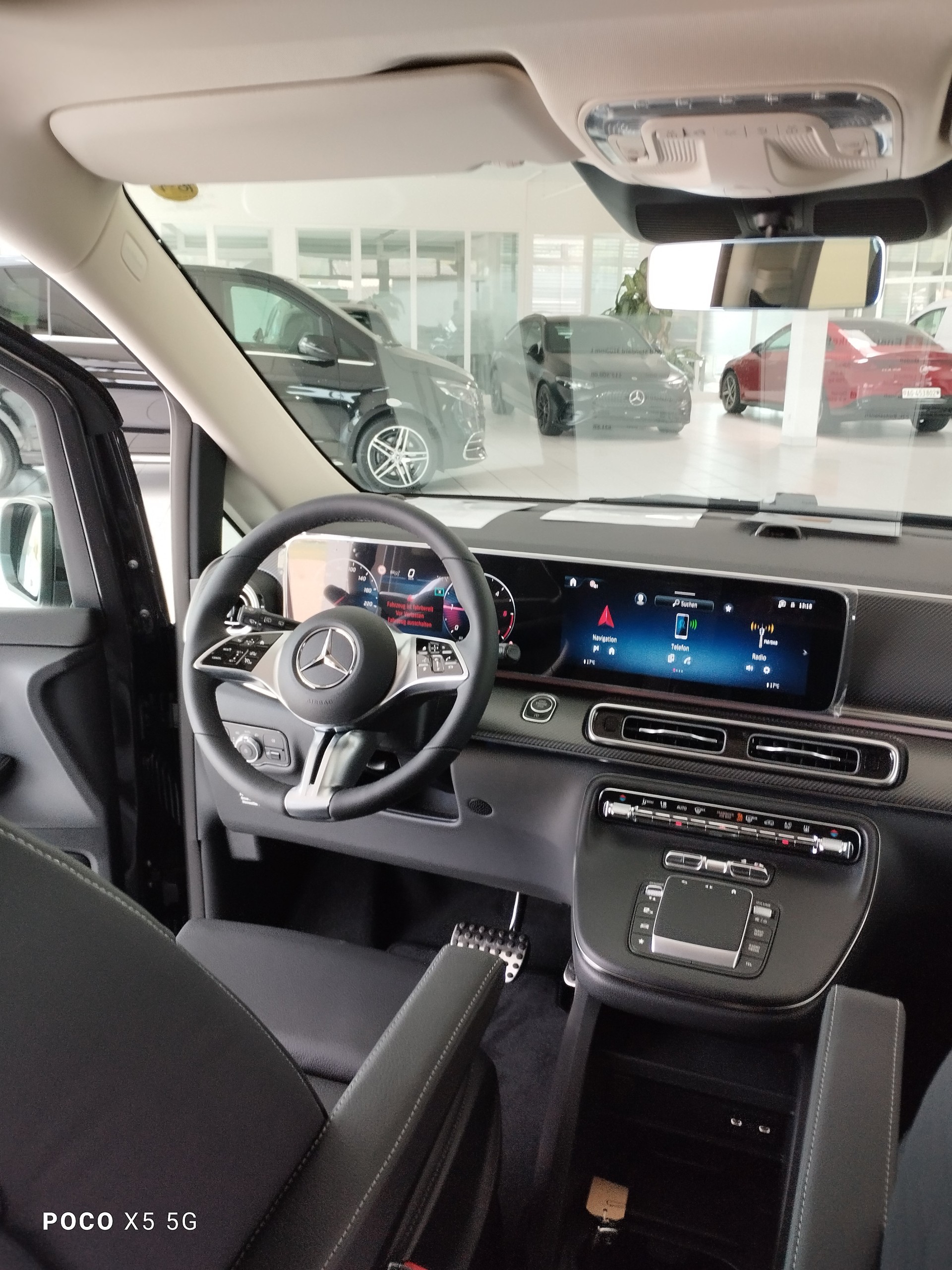 MERCEDES-BENZ Marco Polo 300 d 4MATIC Standard 3200mm L-image-11