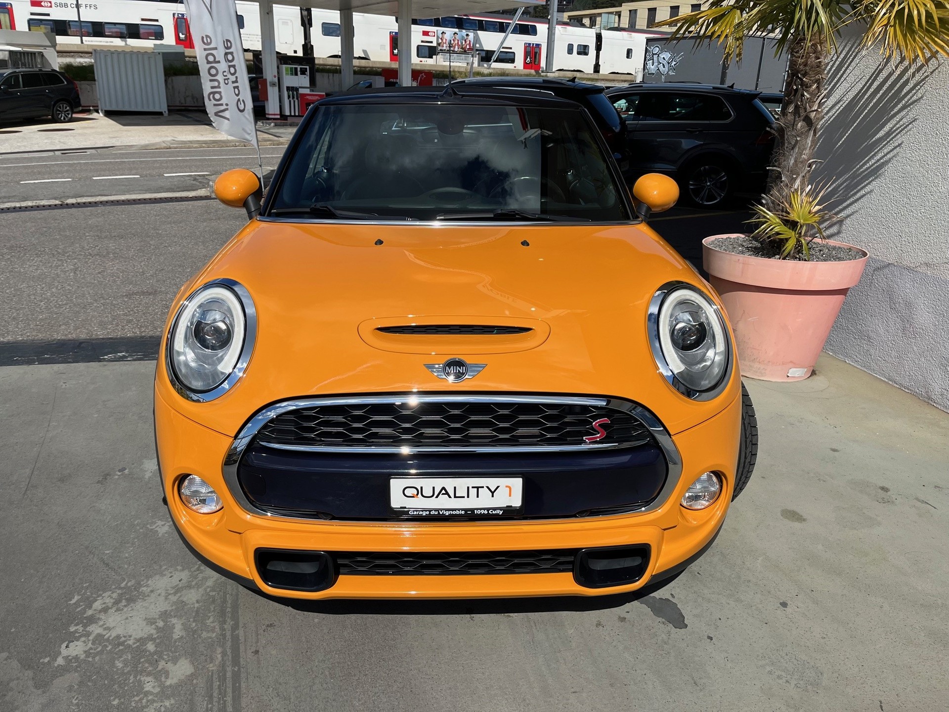 MINI Cooper S Cabriolet Steptronic-image-1