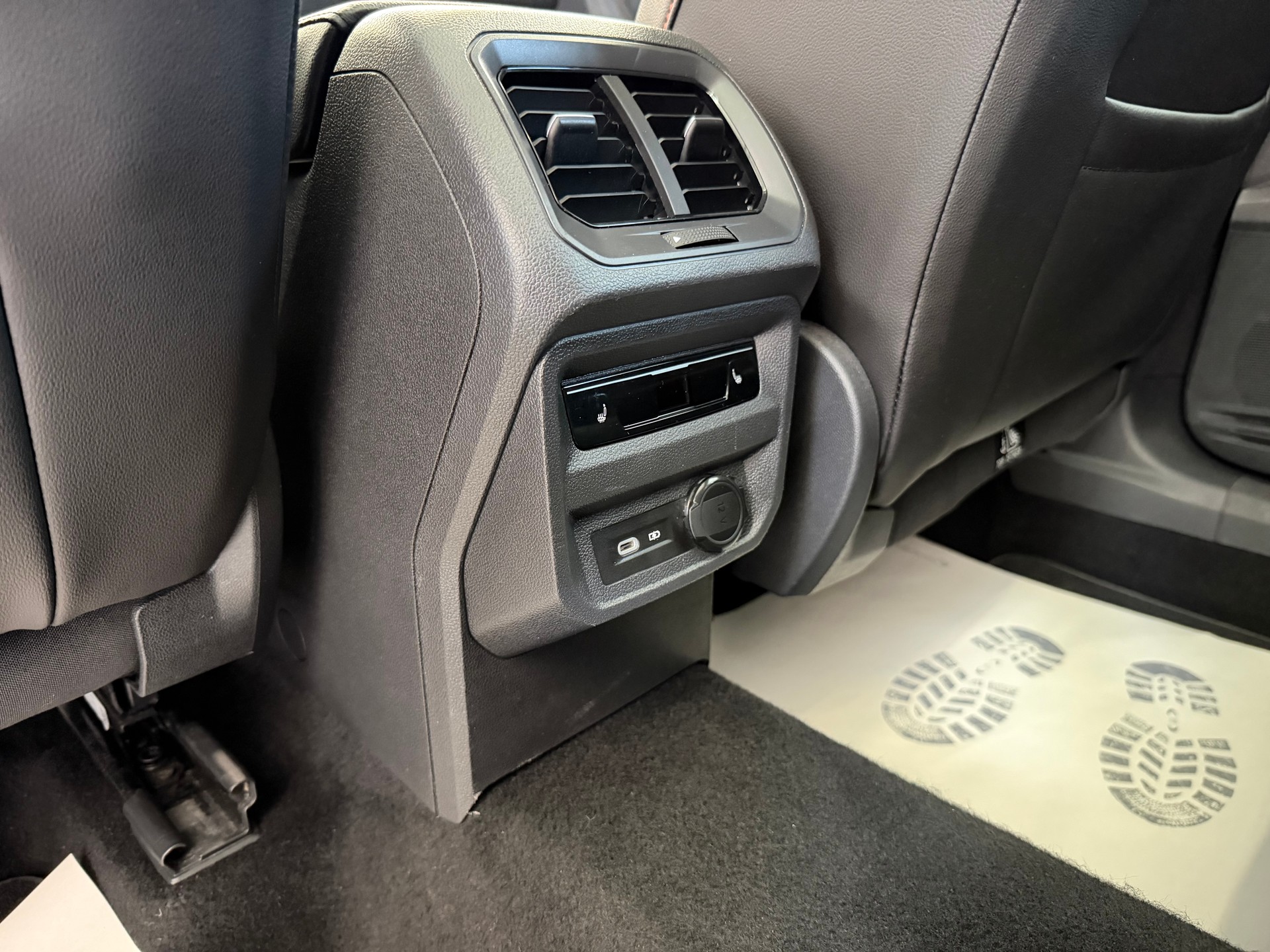 SEAT Tarraco 2.0 TDI 4Drive Hola FR DSG-image-11