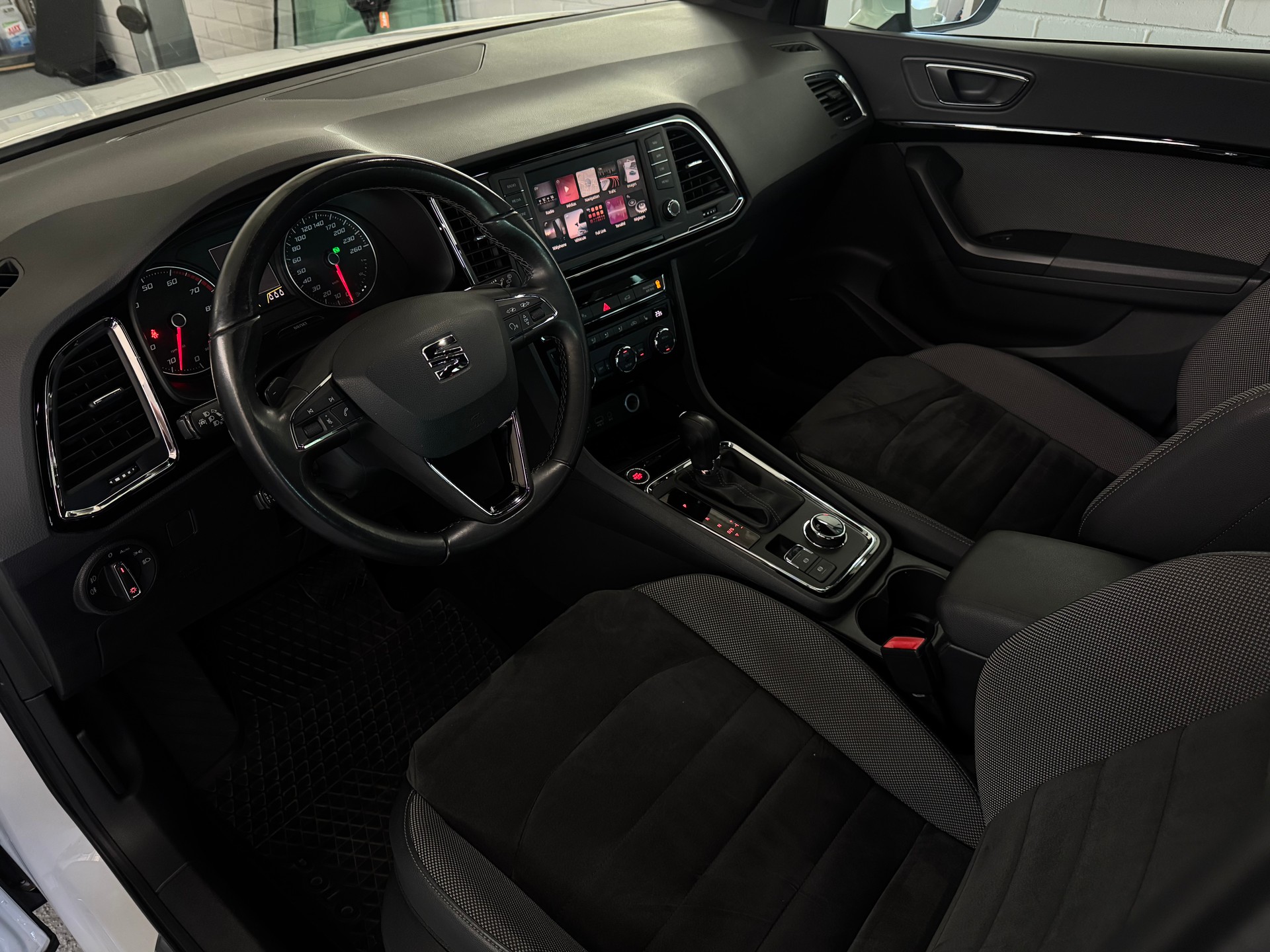 SEAT Ateca 1.4 TSI Xcellence DSG-image-4