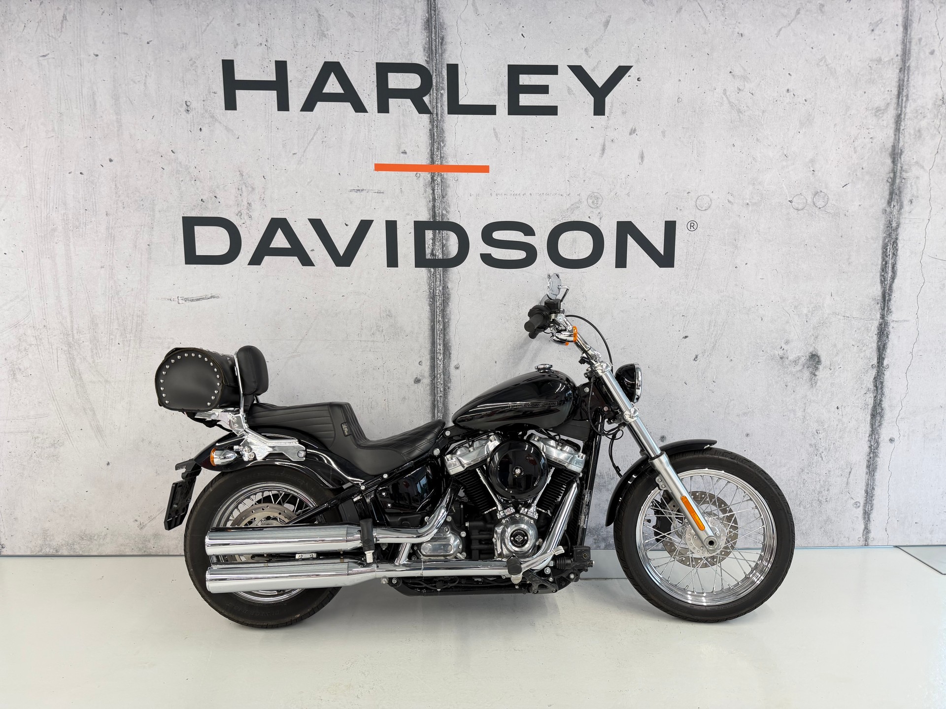 HARLEY-DAVIDSON FXST Softail Standard 107-image-0