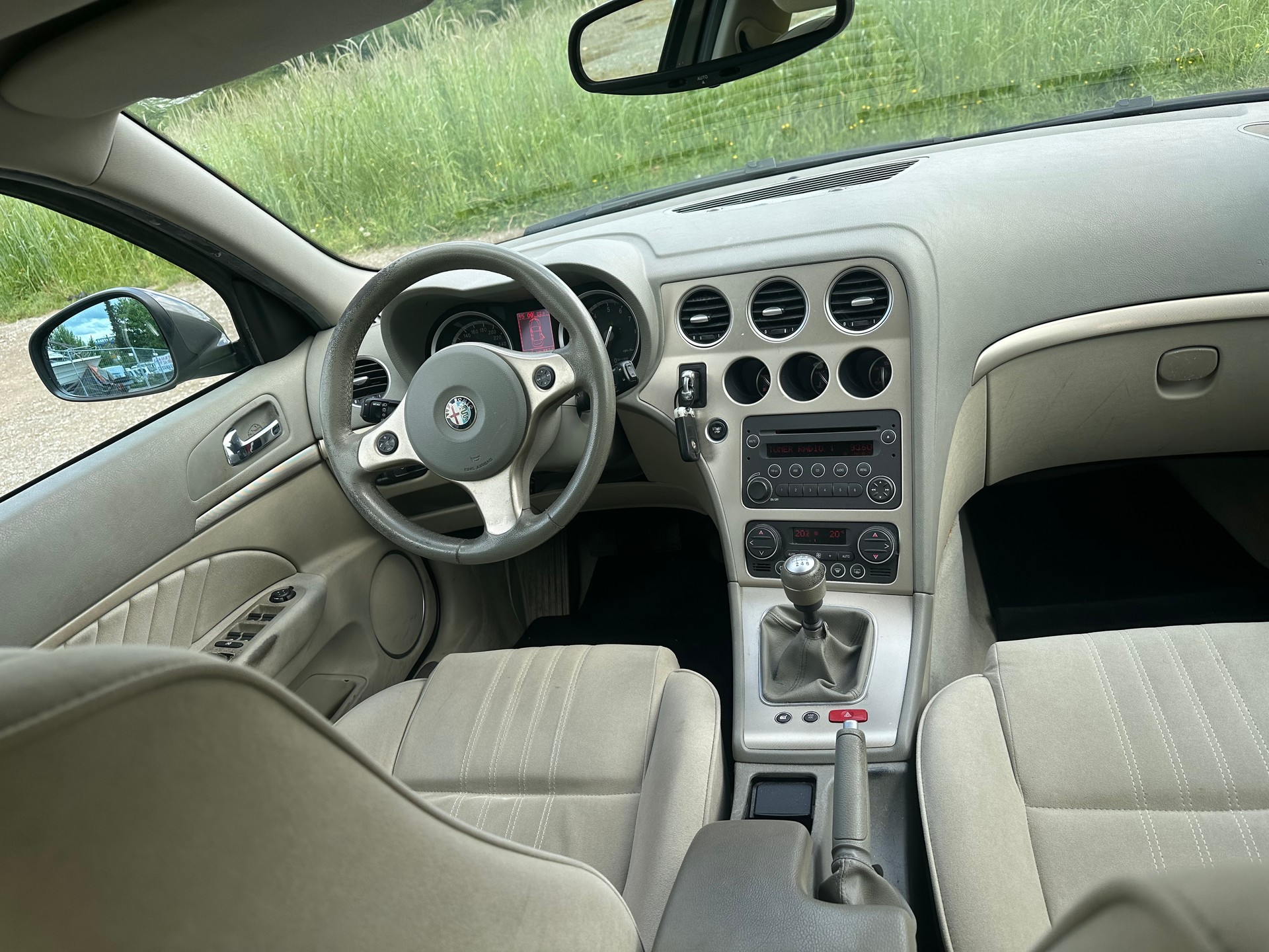 ALFA ROMEO 159 2.2 JTS Distinctive-image-10