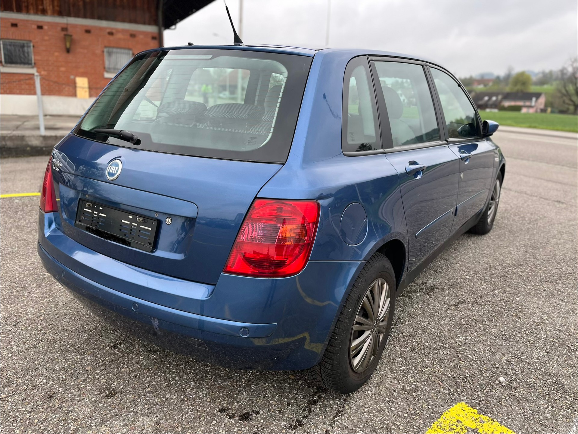 FIAT Ab MFK und frisch Servic mit Klimaanlage-image-4