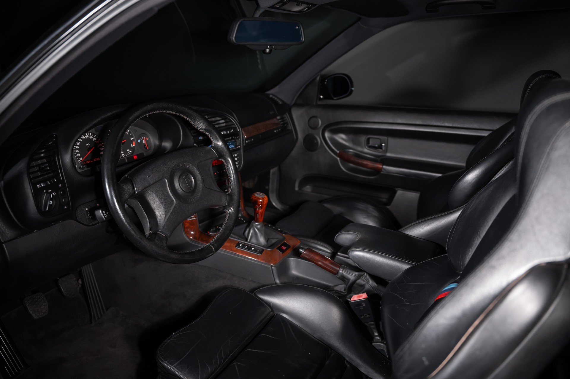 BMW M3 3.2 E36 Coupé-image-11