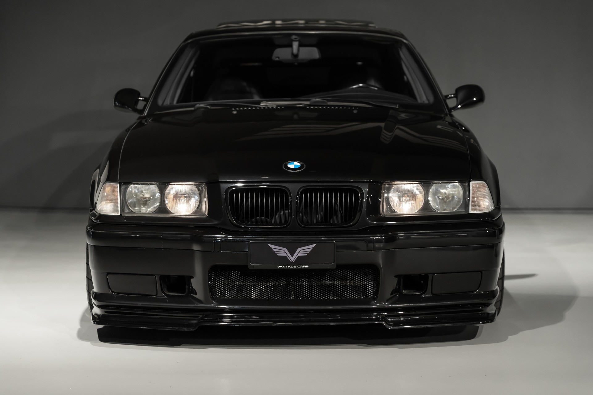 BMW M3 3.2 E36 Coupé-showroom-element-1