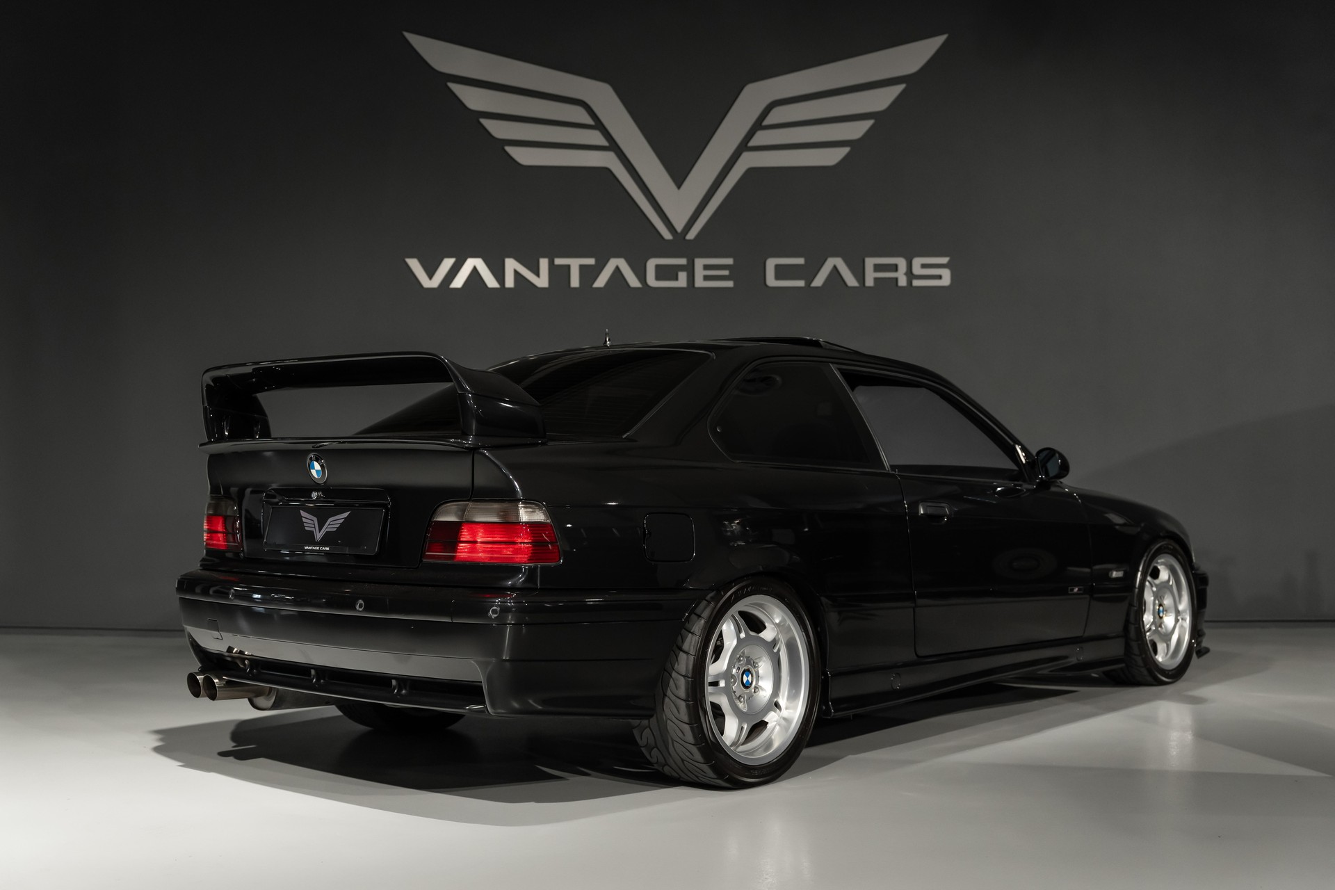 BMW M3 3.2 E36 Coupé-showroom-element-3