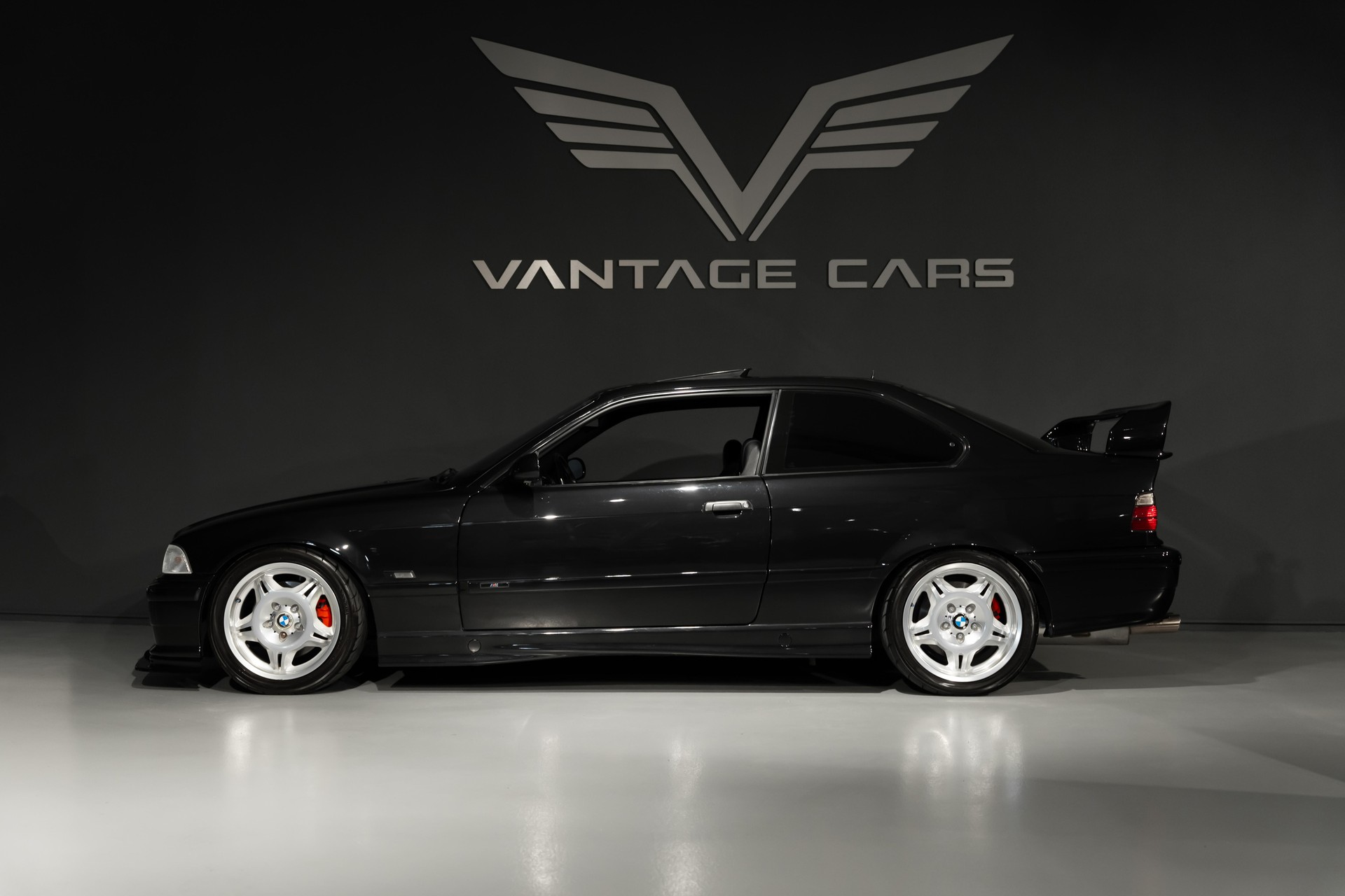 BMW M3 3.2 E36 Coupé-showroom-element-2
