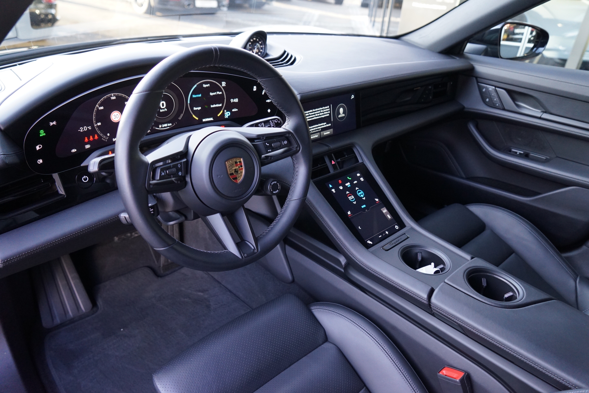 PORSCHE Taycan 4S Sport Turismo Perf.-image-8