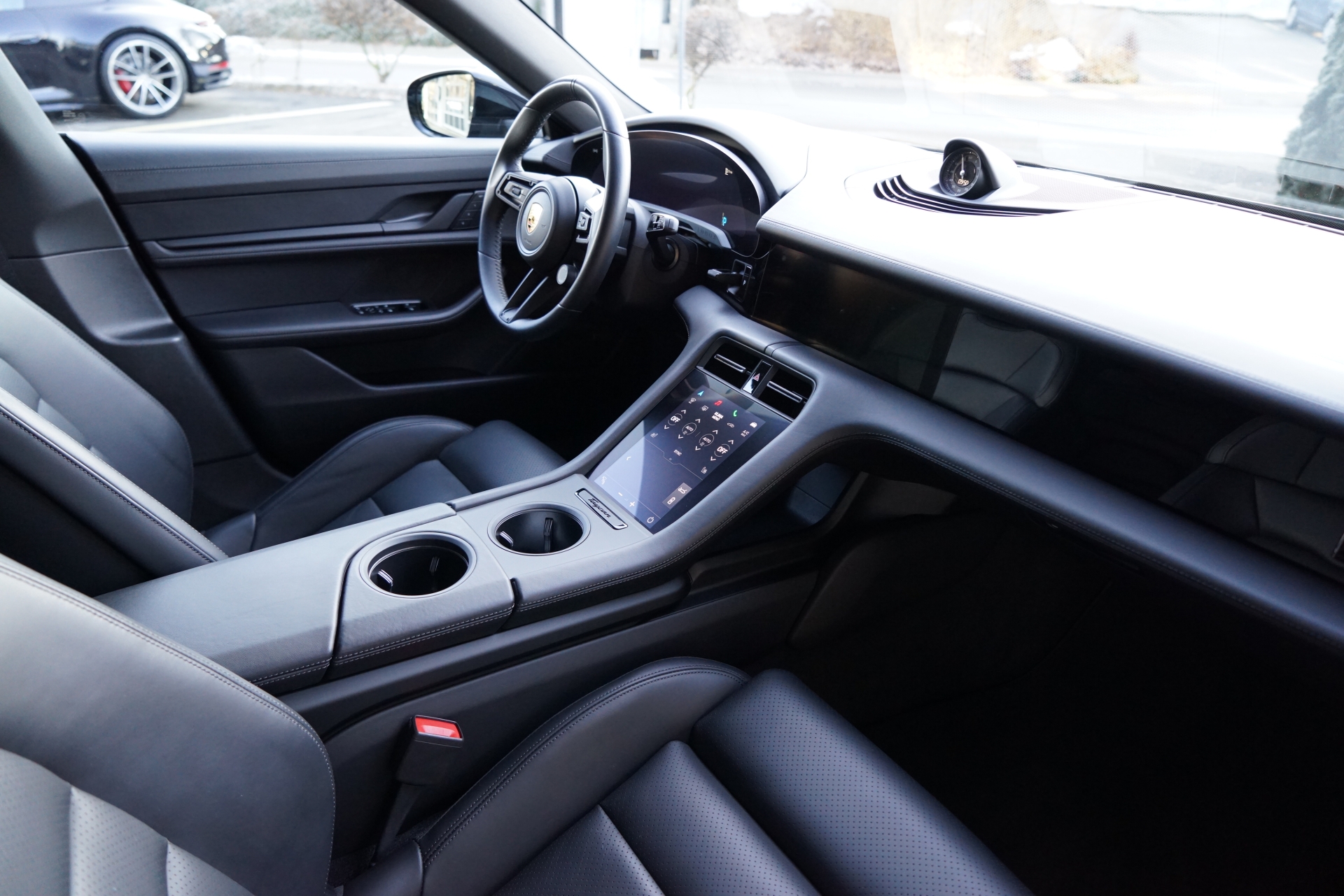 PORSCHE Taycan 4S Sport Turismo Perf.-image-12