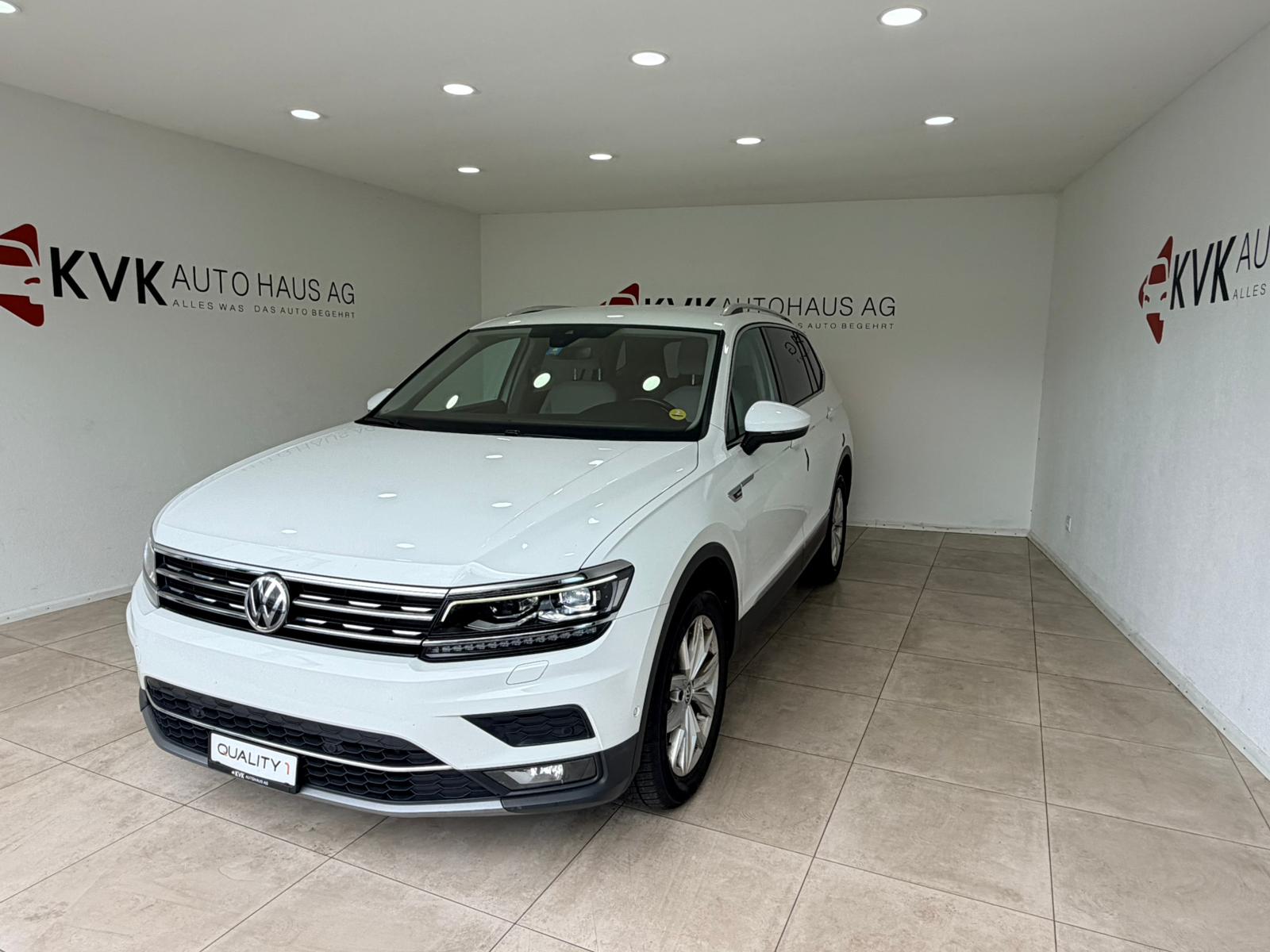 VW Tiguan Allspace 2.0 TDI SCR Comfortline 4MotionDSG*R-Line*7 Plätzer*