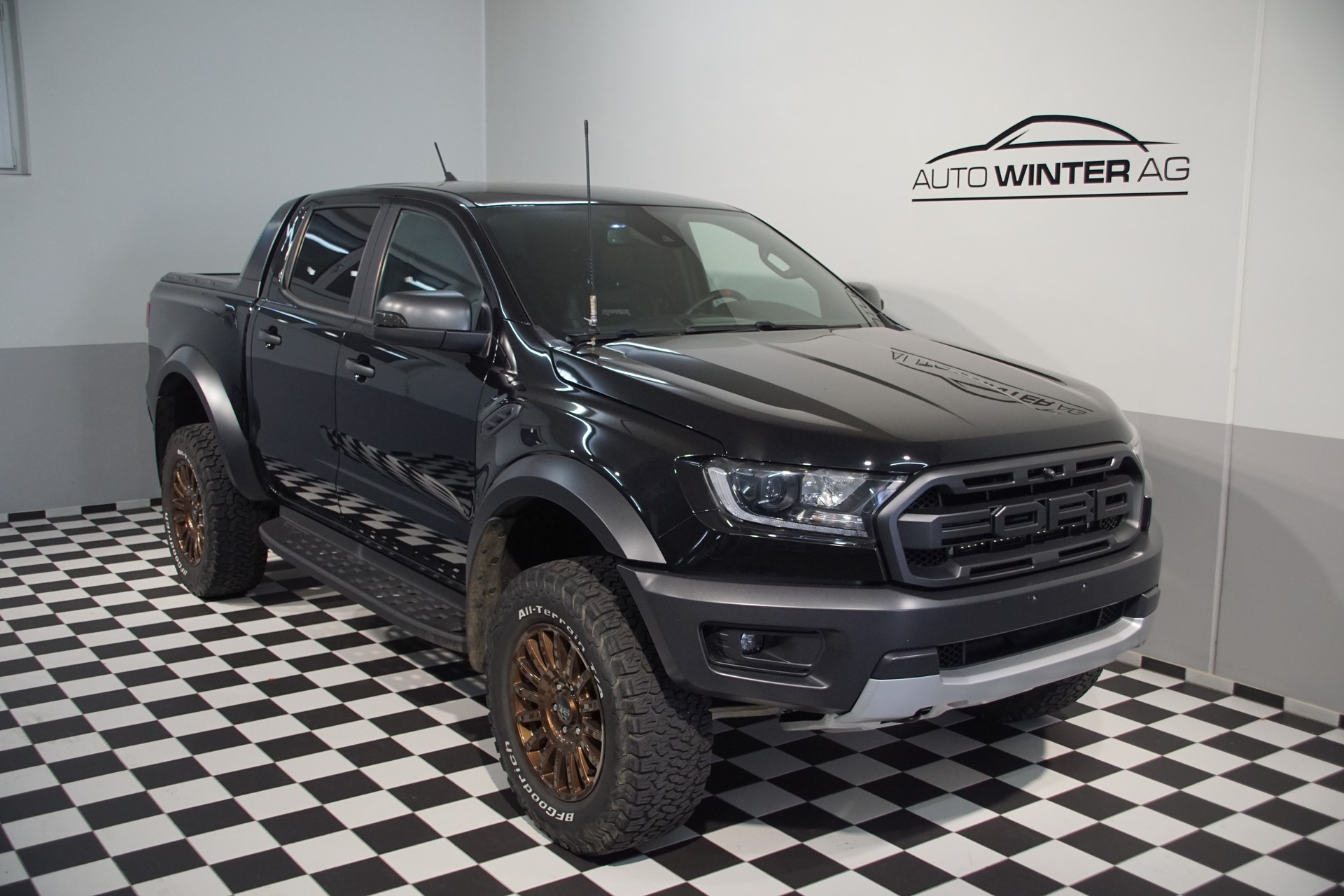 FORD Ranger Raptor 2.0 Eco Blue 4x4 A-showroom-element-1