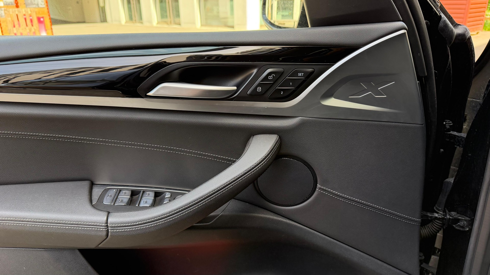 BMW X3 xDrive 20i-image-12