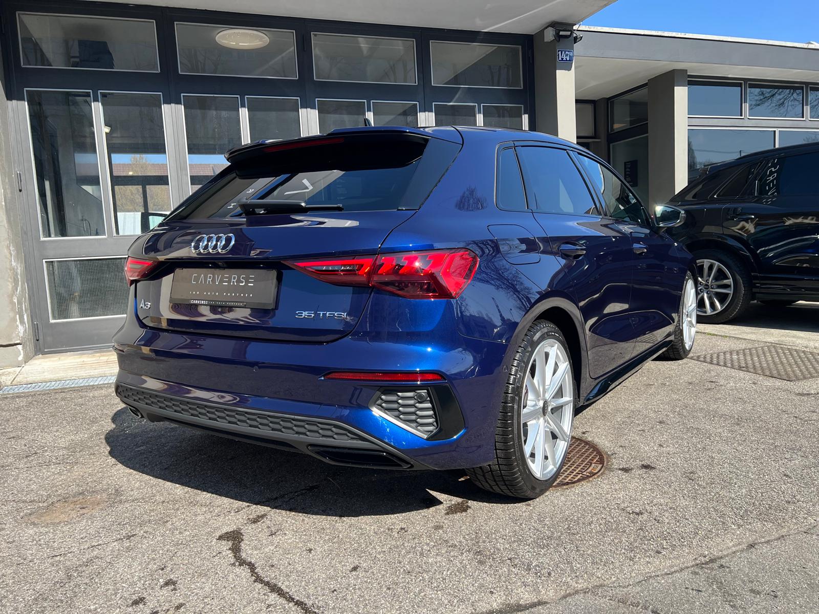 AUDI A3 Sportback 1.5 35 TFSI S Line S-Tronic-showroom-element-3