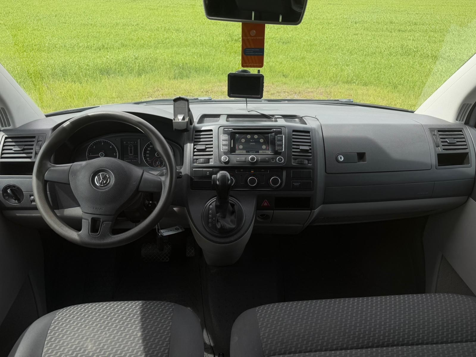 VW T5 2.0 TDI DSG-image-4