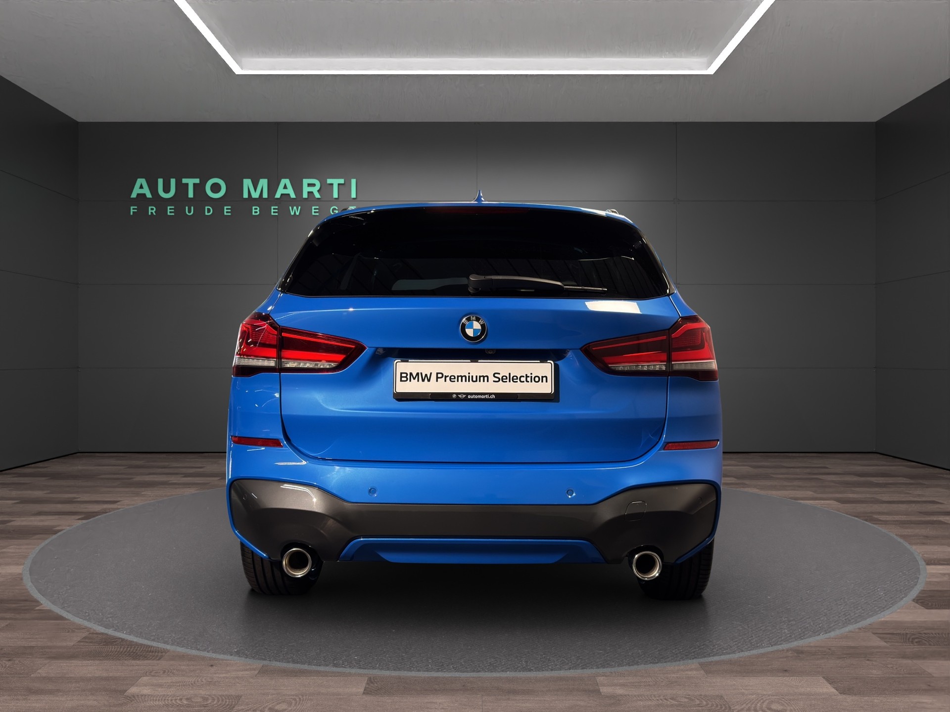BMW X1 20d xDrive M Sport-showroom-element-3