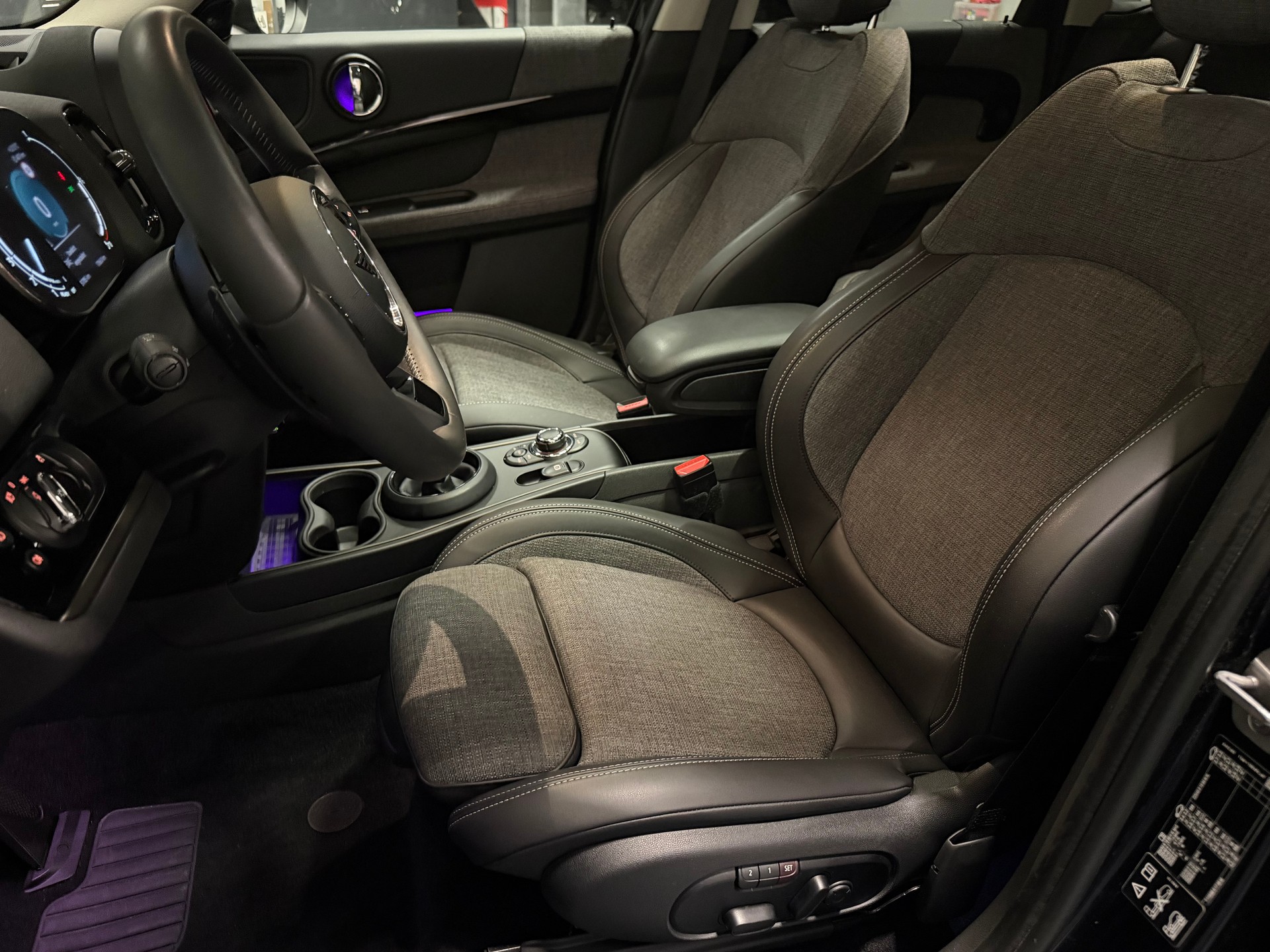 MINI Countryman F60 2.0i Cooper S SAG ALL4-image-10