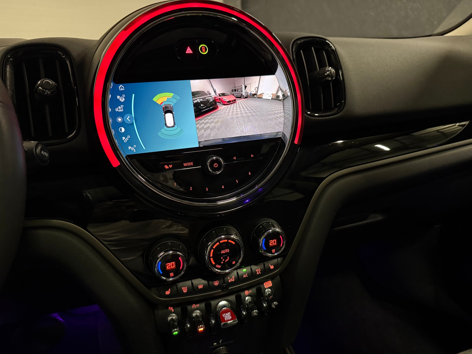 MINI Countryman F60 2.0i Cooper S SAG ALL4-image-13