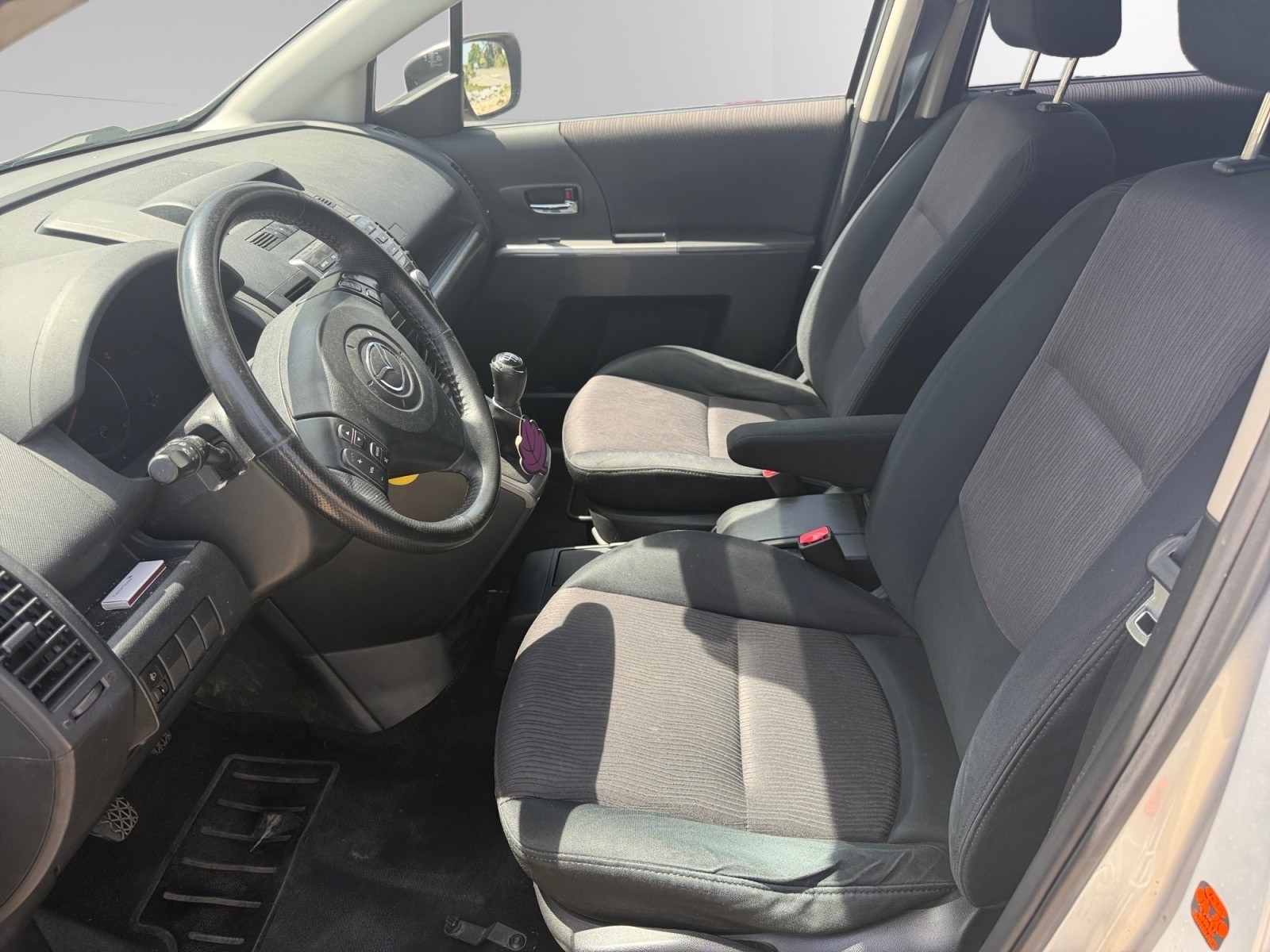 MAZDA 5 2.0 16V Confort-image-8
