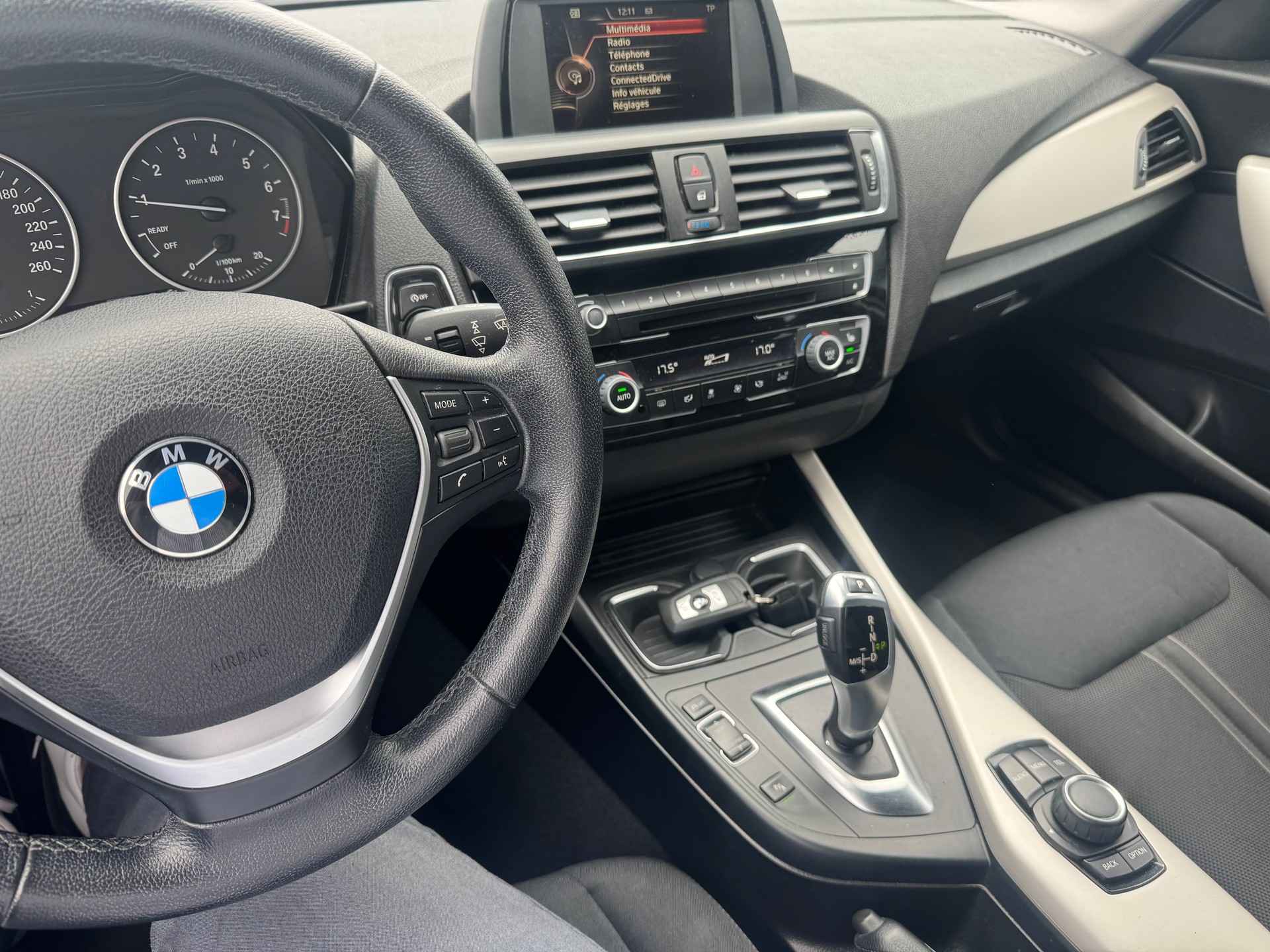 BMW 118i Steptronic-image-15