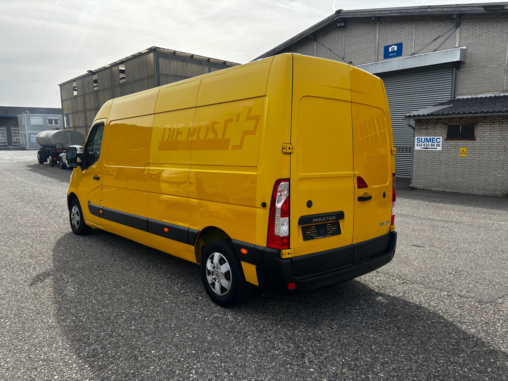 RENAULT Master T35 2.3dCi 130 L3H2-image-3