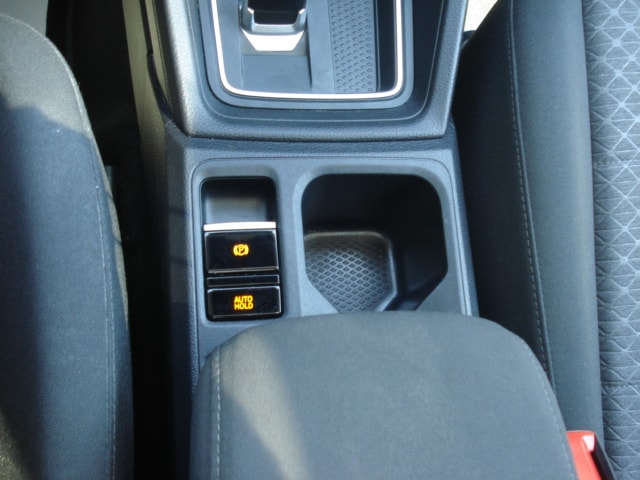 FORD Grand Tourneo Connect 2.0 EcoBlue Sport Automat-image-9