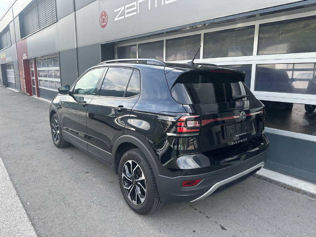VW T-Cross 1.0 TSI 110 Life DSG-showroom-element-3