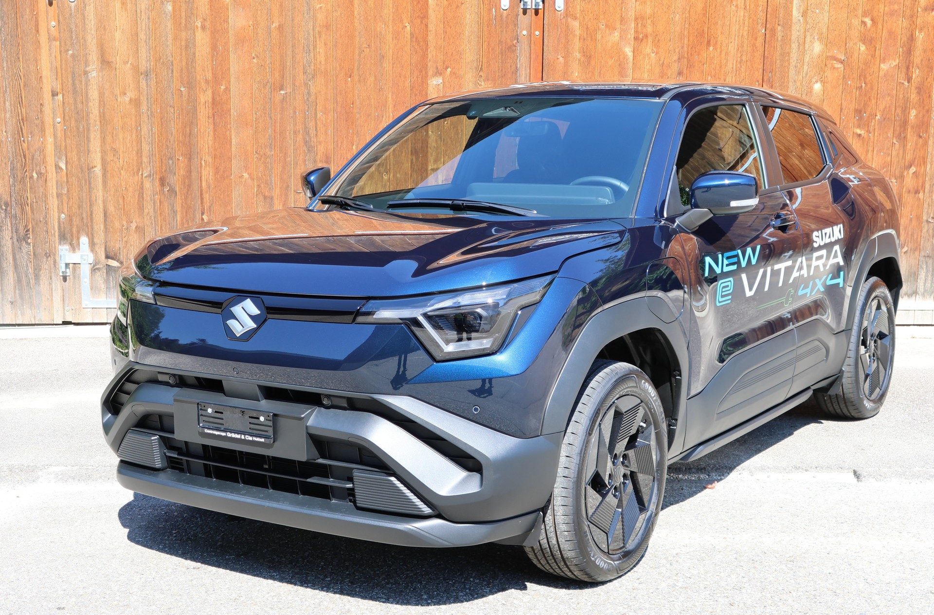 SUZUKI e-Vitara 49kWh Unico