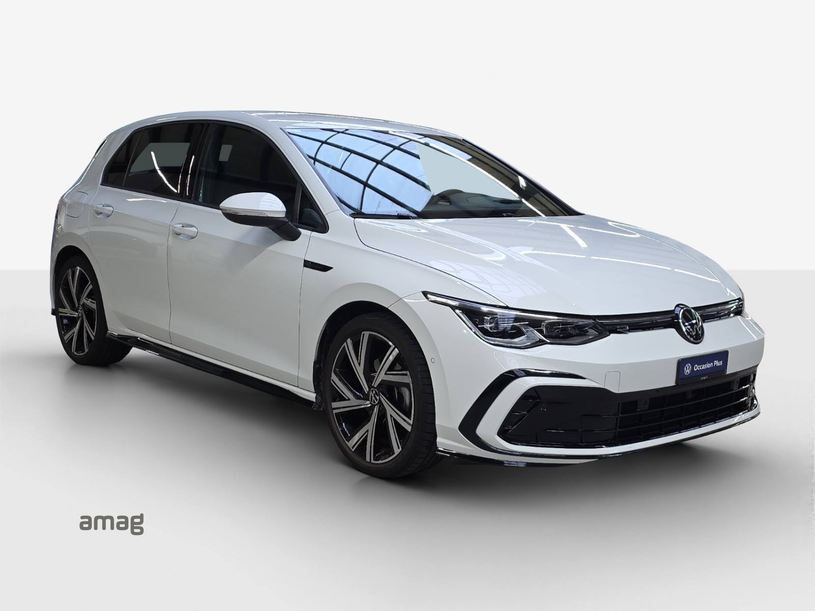VW Golf 1.5 eTSI mHEV ACT R-Line DSG-image-5