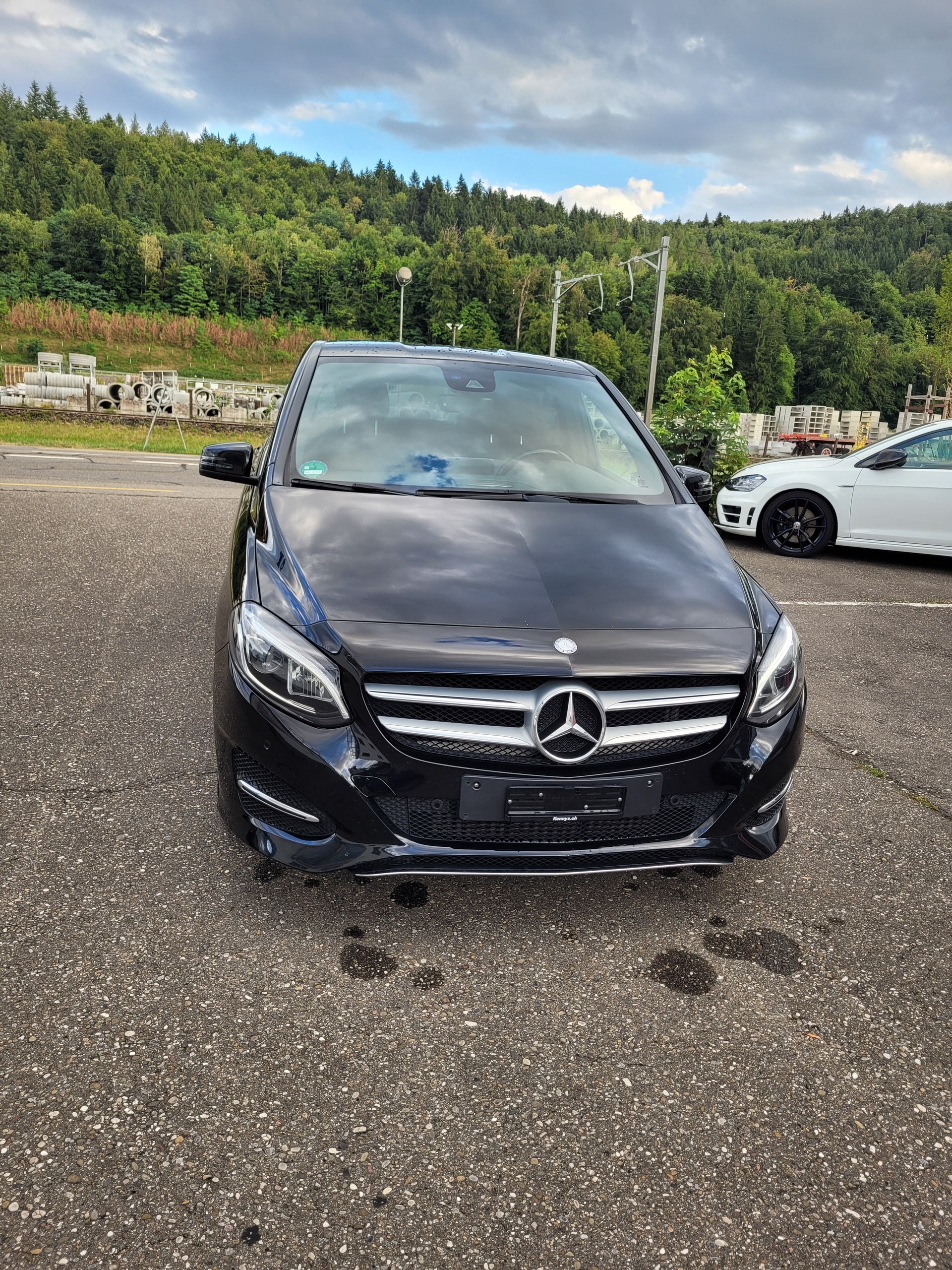 MERCEDES-BENZ B 200 CDI Style 7G-DCT