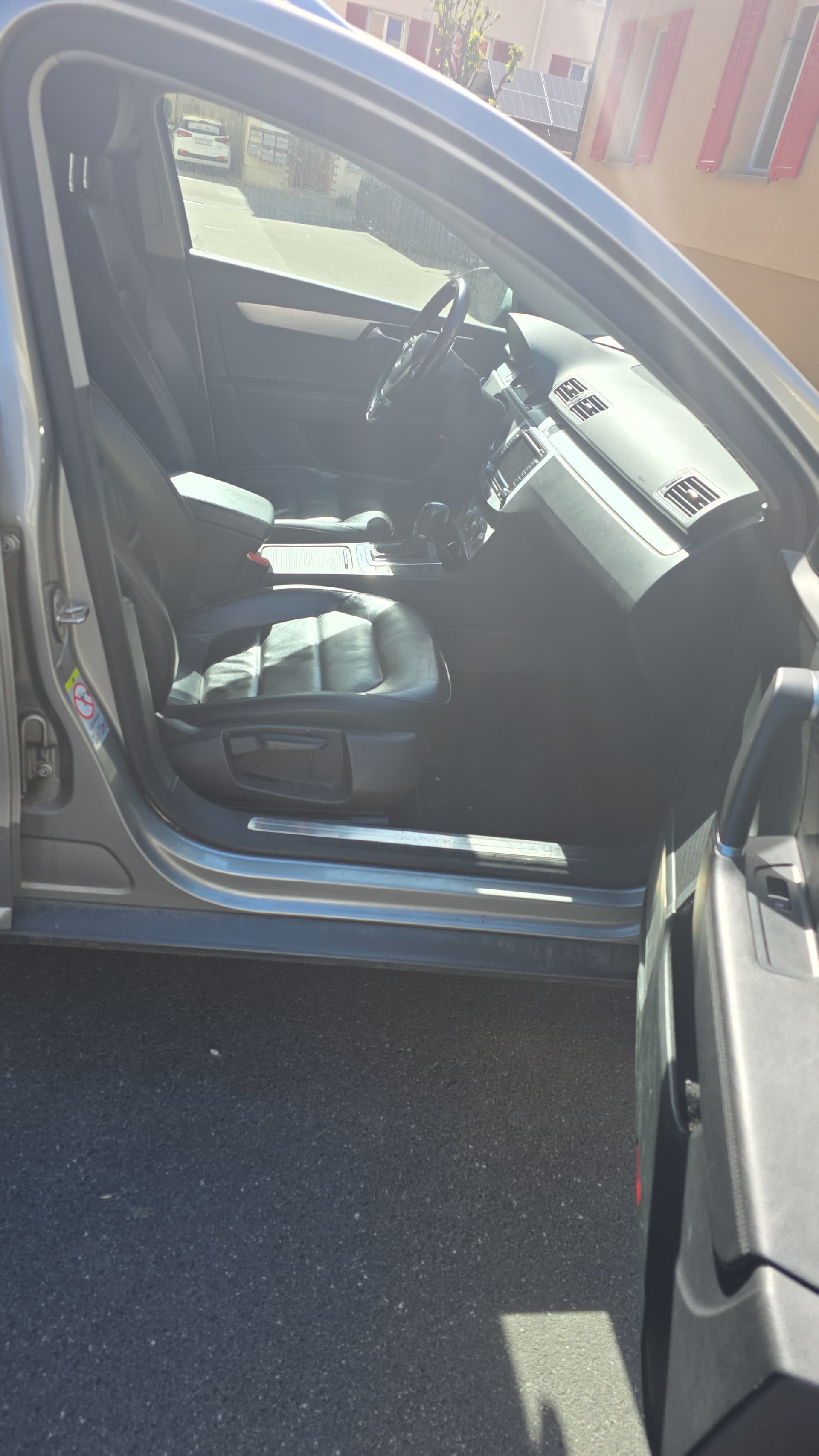 VW Passat Alltrack 2.0 TSI 4Motion DSG-image-8