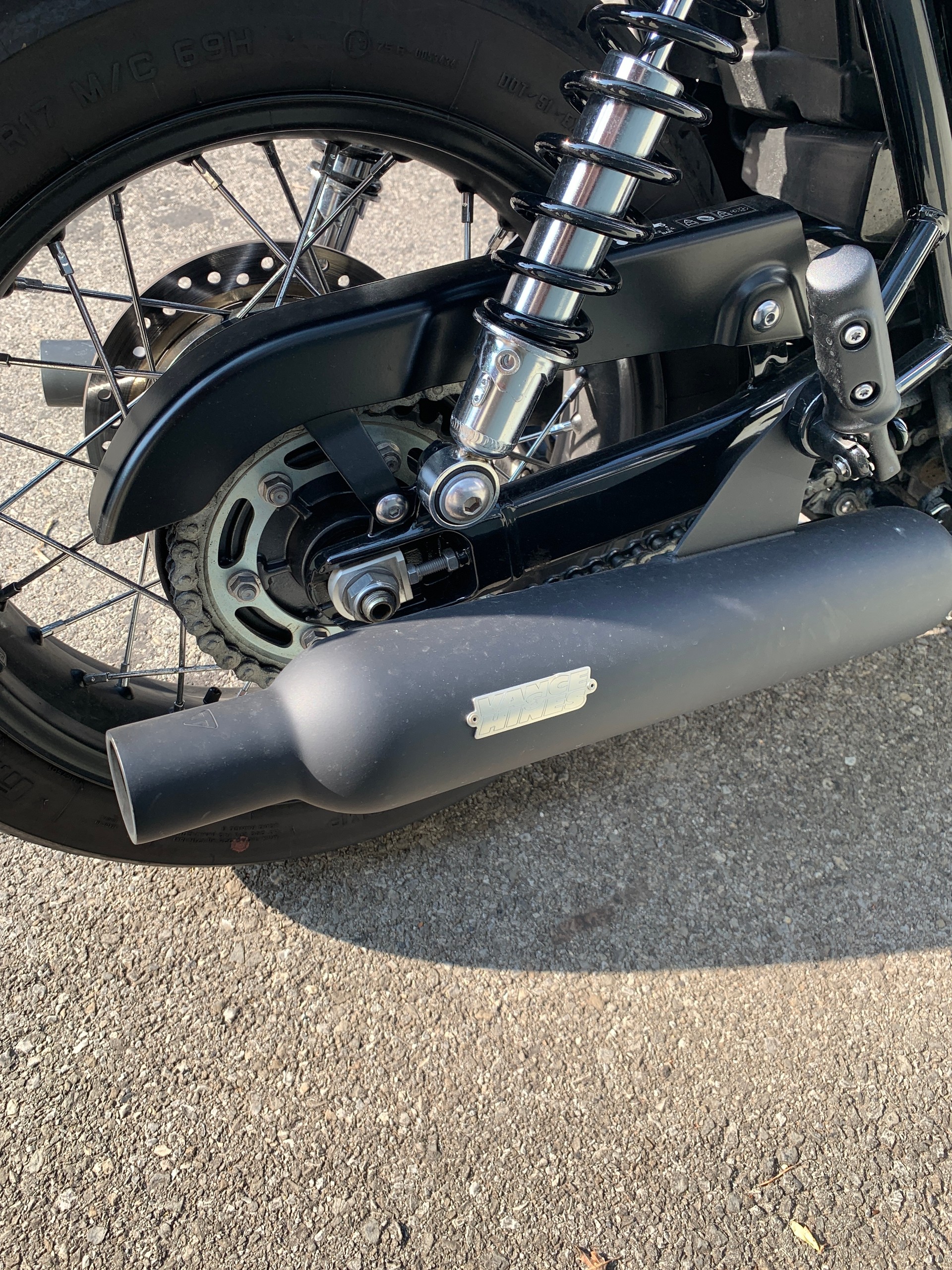 TRIUMPH Bonneville T120 Black-image-5