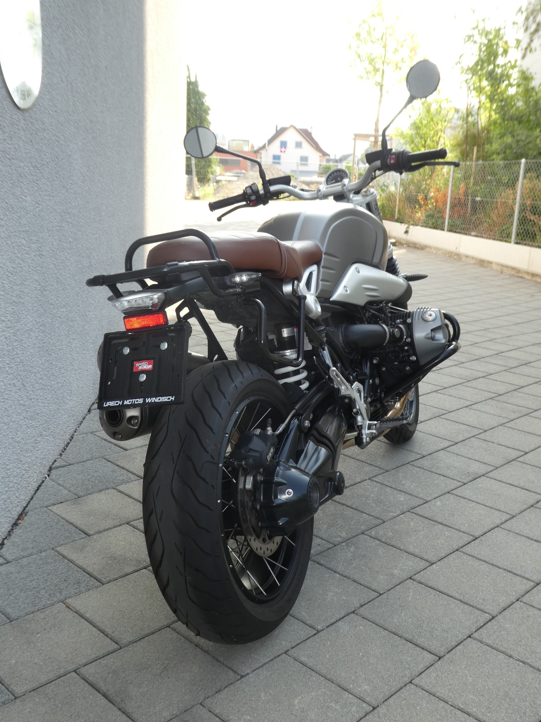 BMW R nineT Scrambler ABS-image-2
