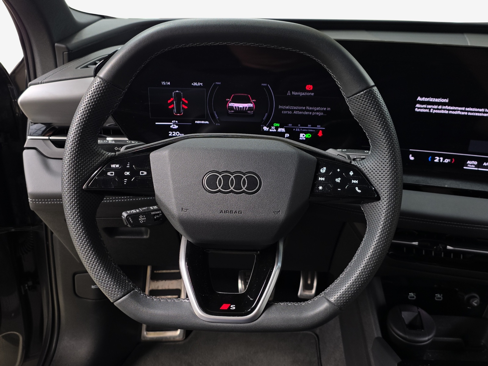AUDI Q6 e-tron quattro-image-10