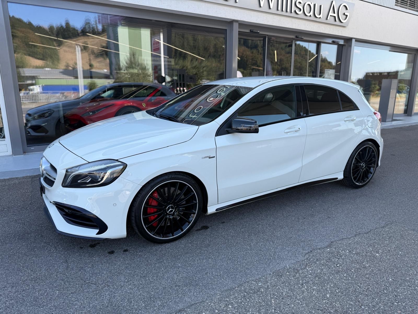 MERCEDES-BENZ A 45 AMG 4Matic Speedshift 7G-DCT-image-5